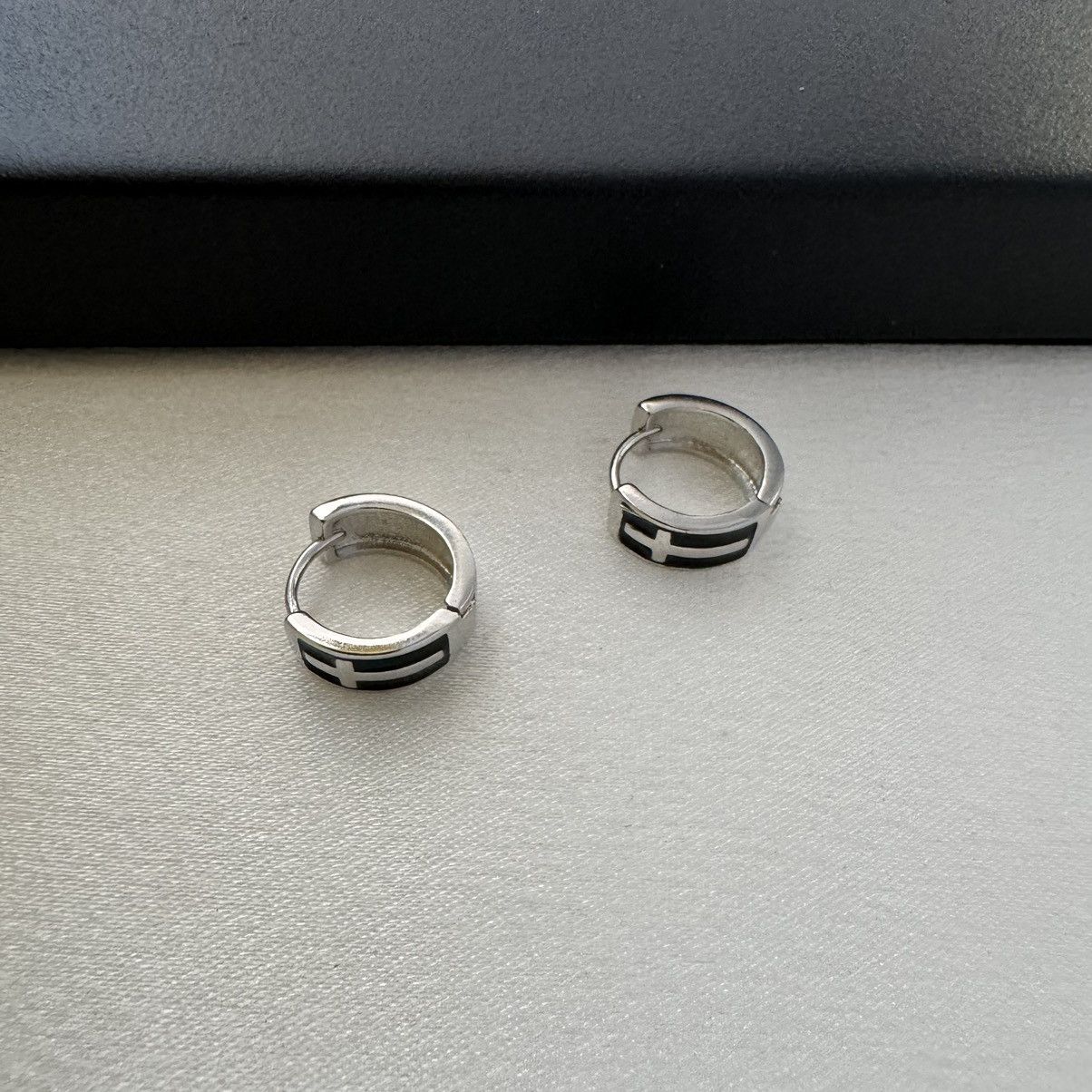 Other 12mm Cross Hoop Earrings for Men Women,Hip Hop Unisex Style Size ONE SIZE - 4 Thumbnail