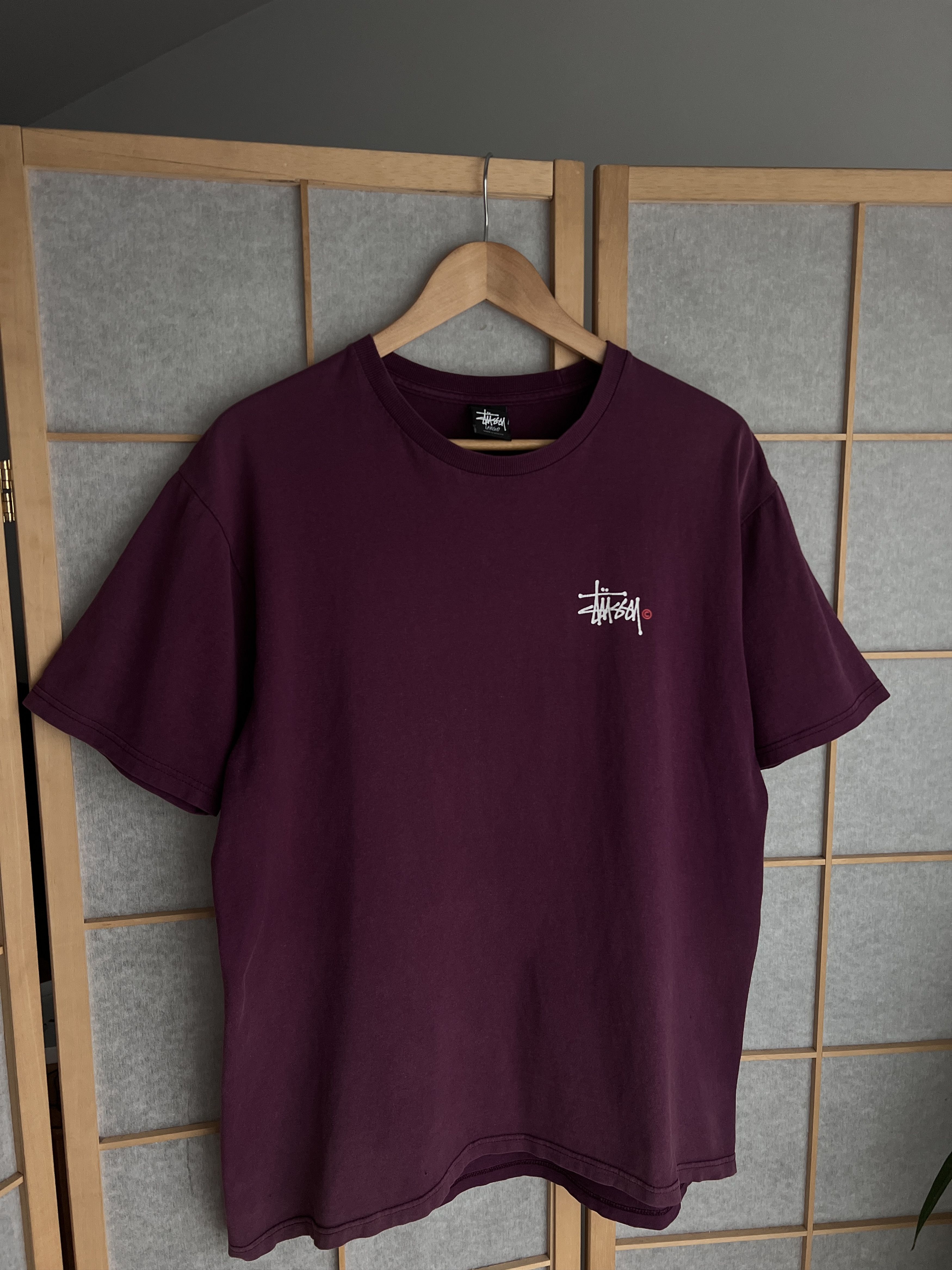 Stussy Crazy Stussy sunfaded burgundy vintage big back logo t shirt Size US L / EU 52-54 / 3 - 21 Thumbnail