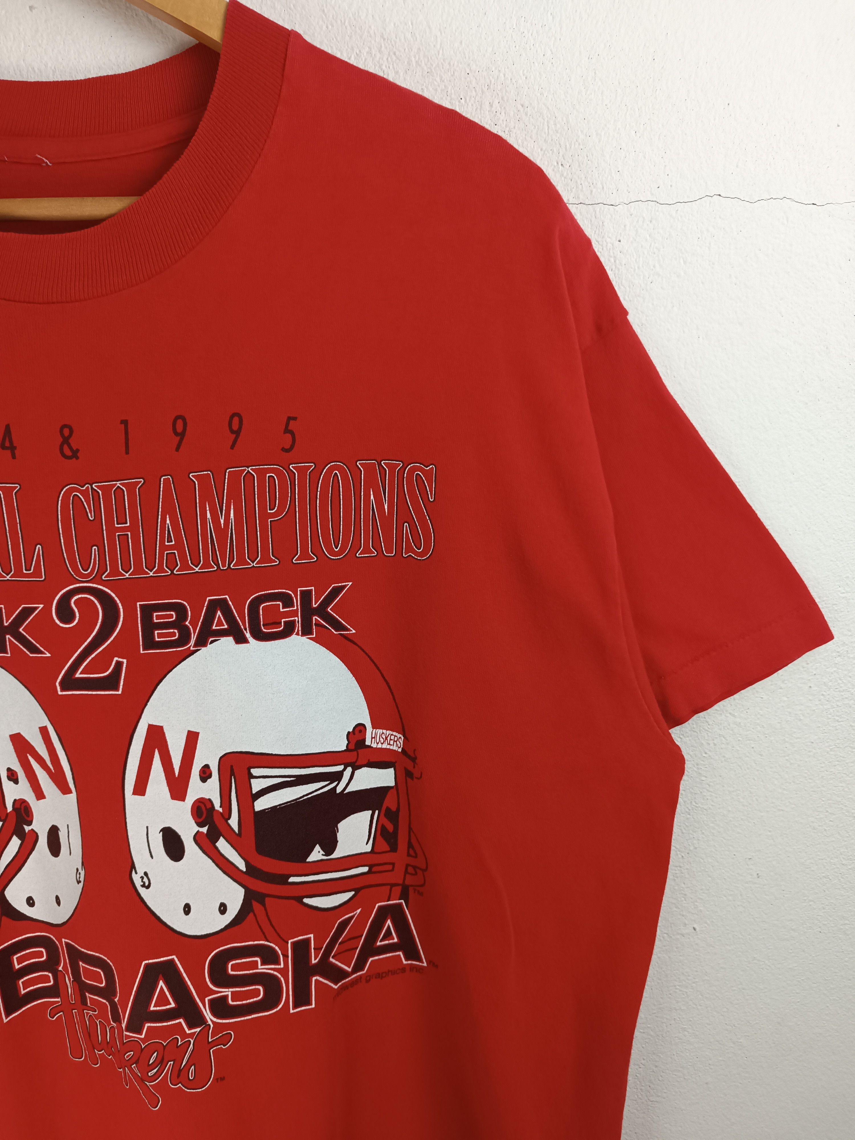 NFL VINTAGE '94 NEBRASKA HUSKERS CHAMPIONS BACK2BACK TEE NFL NBA Size US XL / EU 56 / 4 - 6 Thumbnail