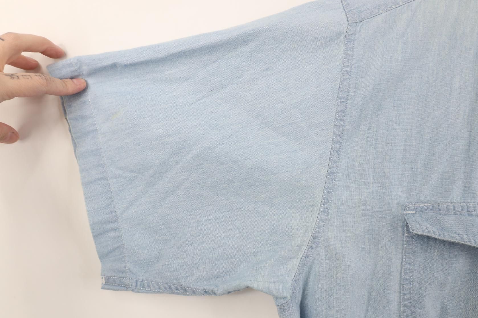 Vintage Vintage 90s Streetwear Short Sleeve Button Down Shirt Blue Size US XL / EU 56 / 4 - 8 Thumbnail