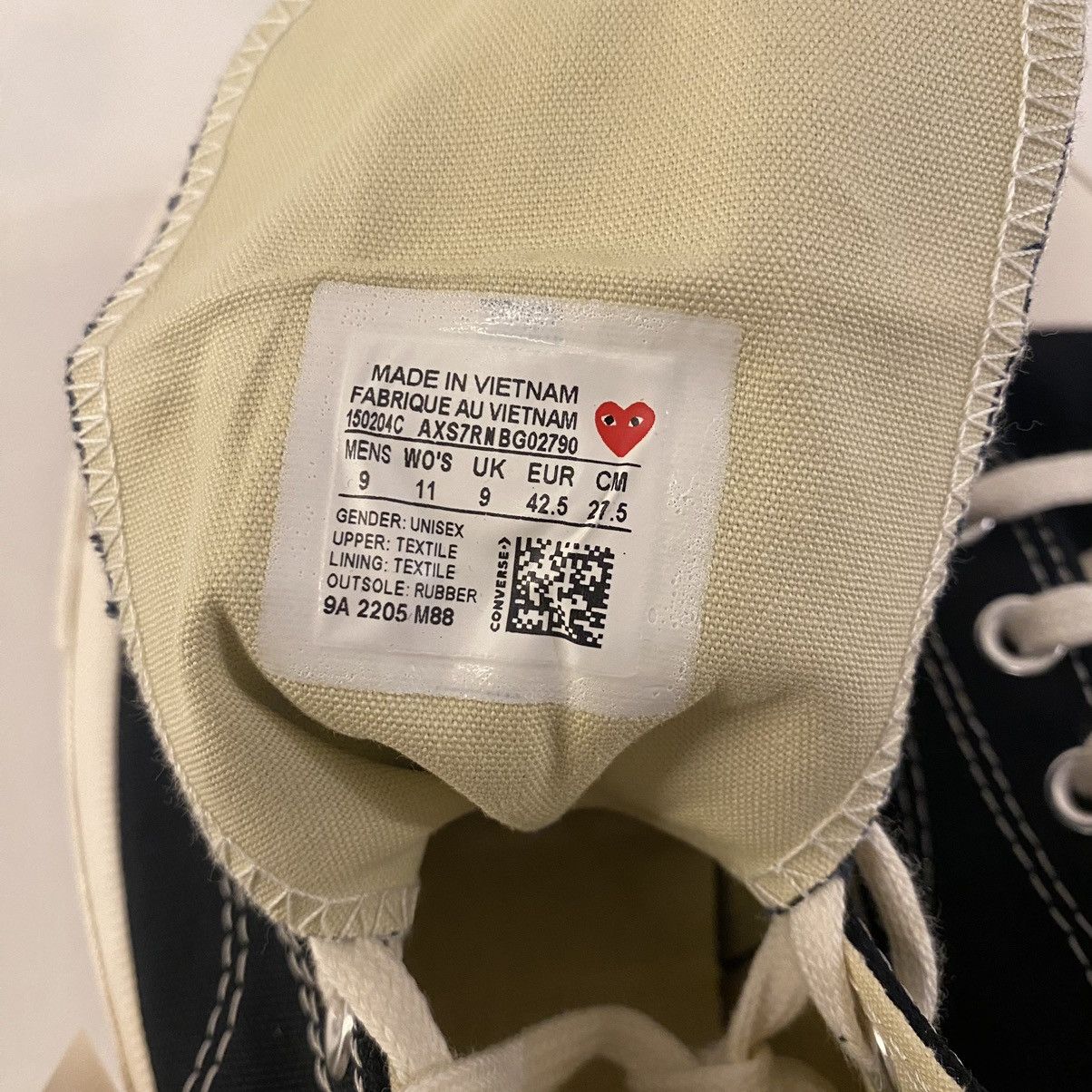 Comme des Garcons PLAY × Converse CDG converse AKA heart shoe bad? Size US 9 / EU 42 - 7 Thumbnail