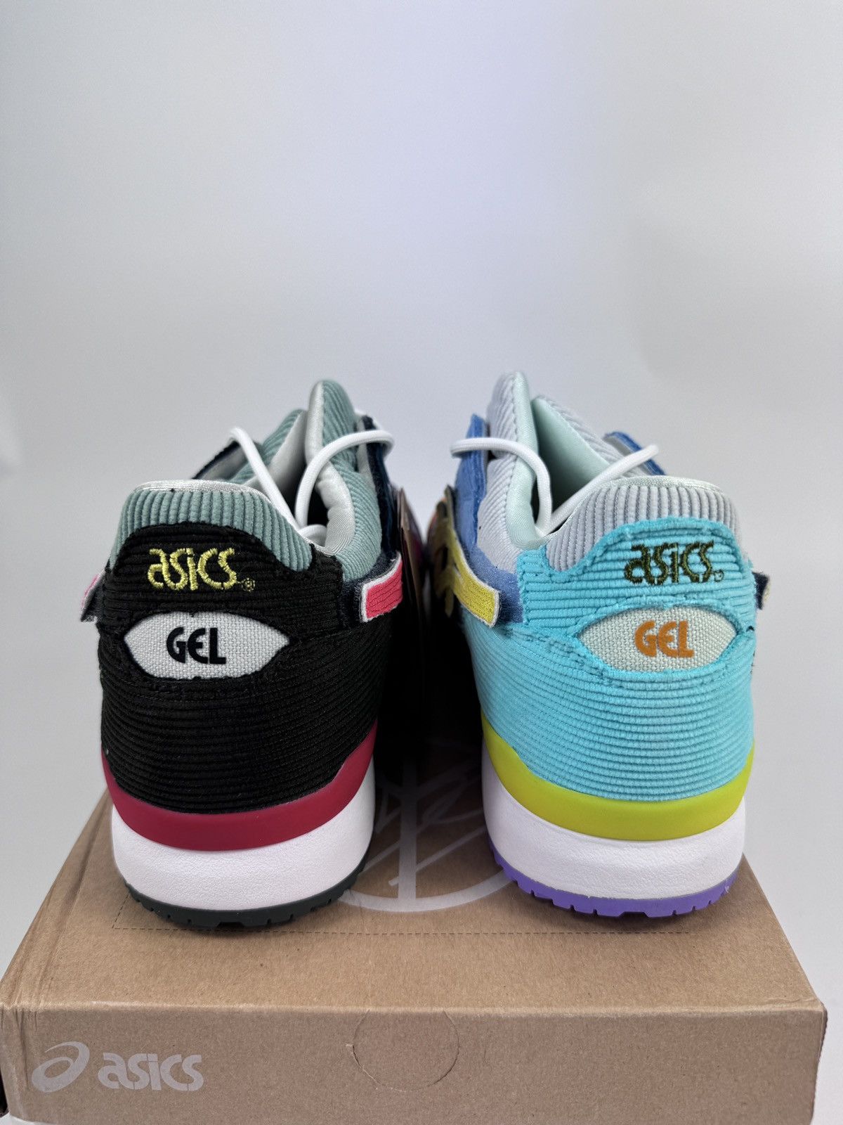 Asics GEL LYTE III OF SNEAKERS Size US 11 / EU 44 - 4 Thumbnail