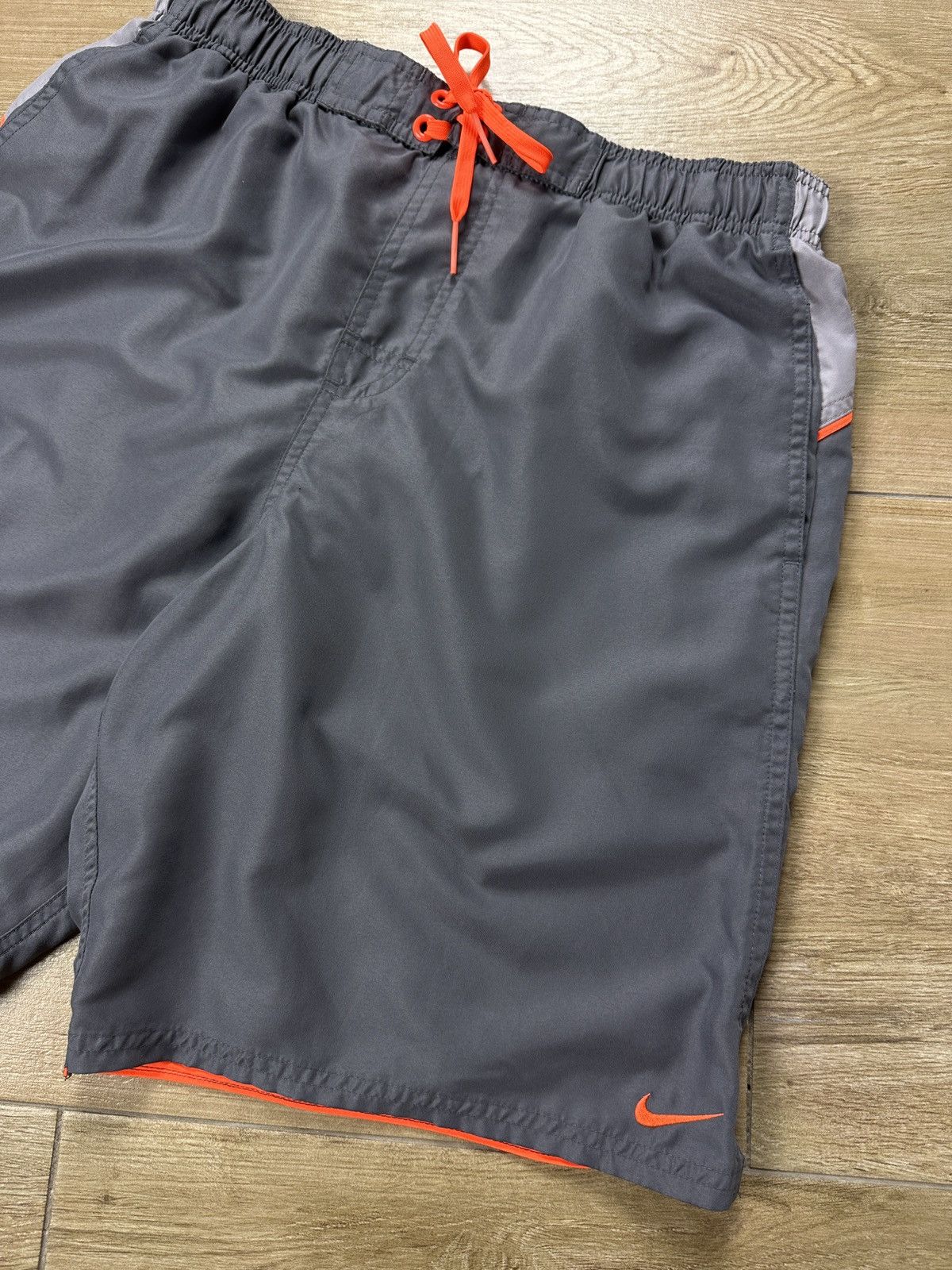 Nike × Vintage Vintage Y2K Nike Swoosh Logo Shorts Size US 32 / EU 48 - 3 Thumbnail