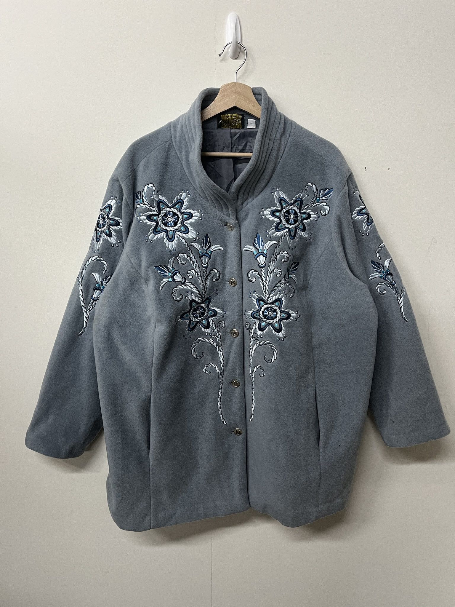 Vintage Vintage 2000s Bob Mackie Embroidered Fleece Long Coat Size 3XL Size US XXL / EU 58 / 5 - 1 Thumbnail