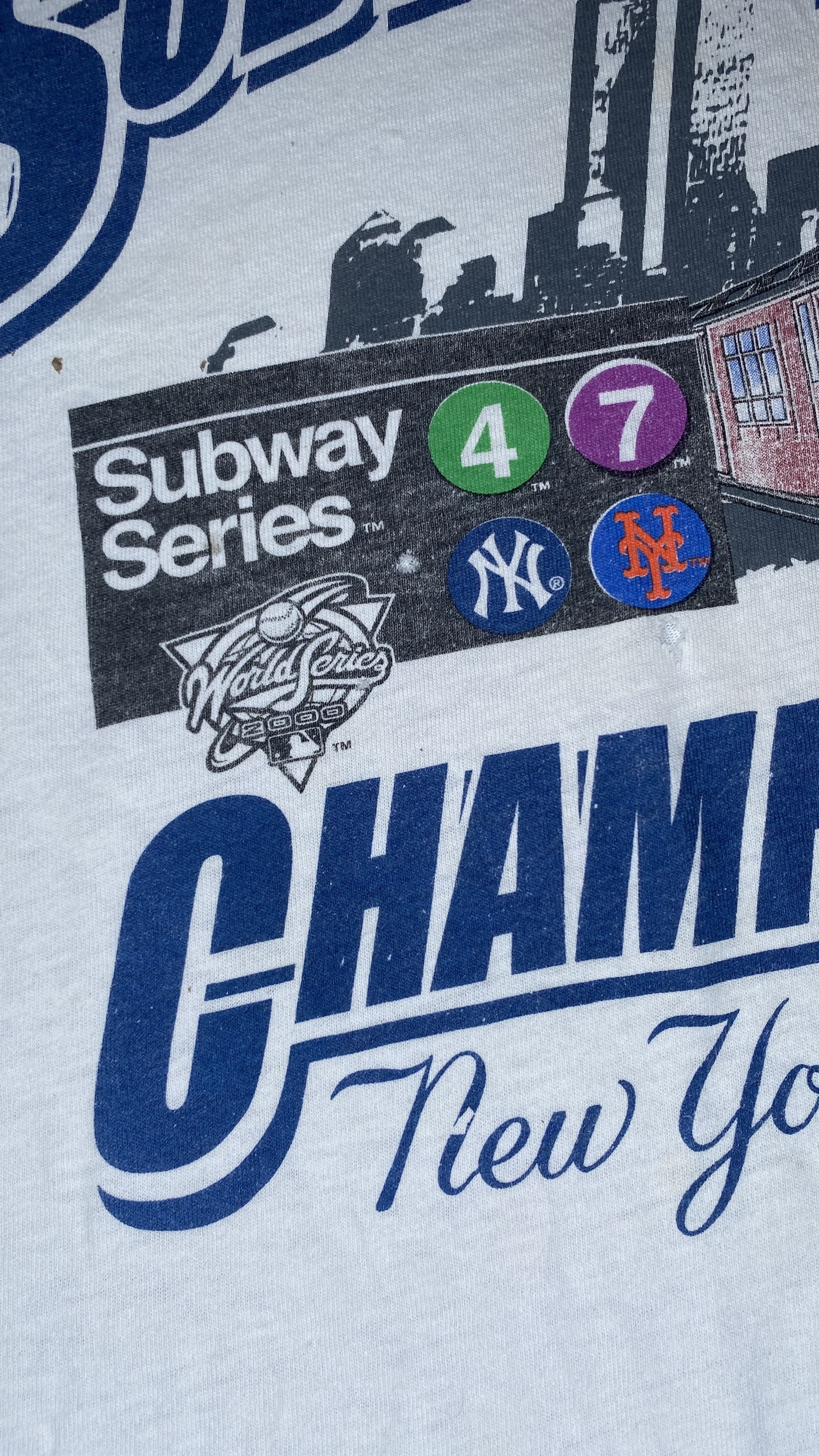 MLB Vintage 2000 Yankees Subway Series World Series Tee Size US XXL / EU 58 / 5 - 4 Thumbnail