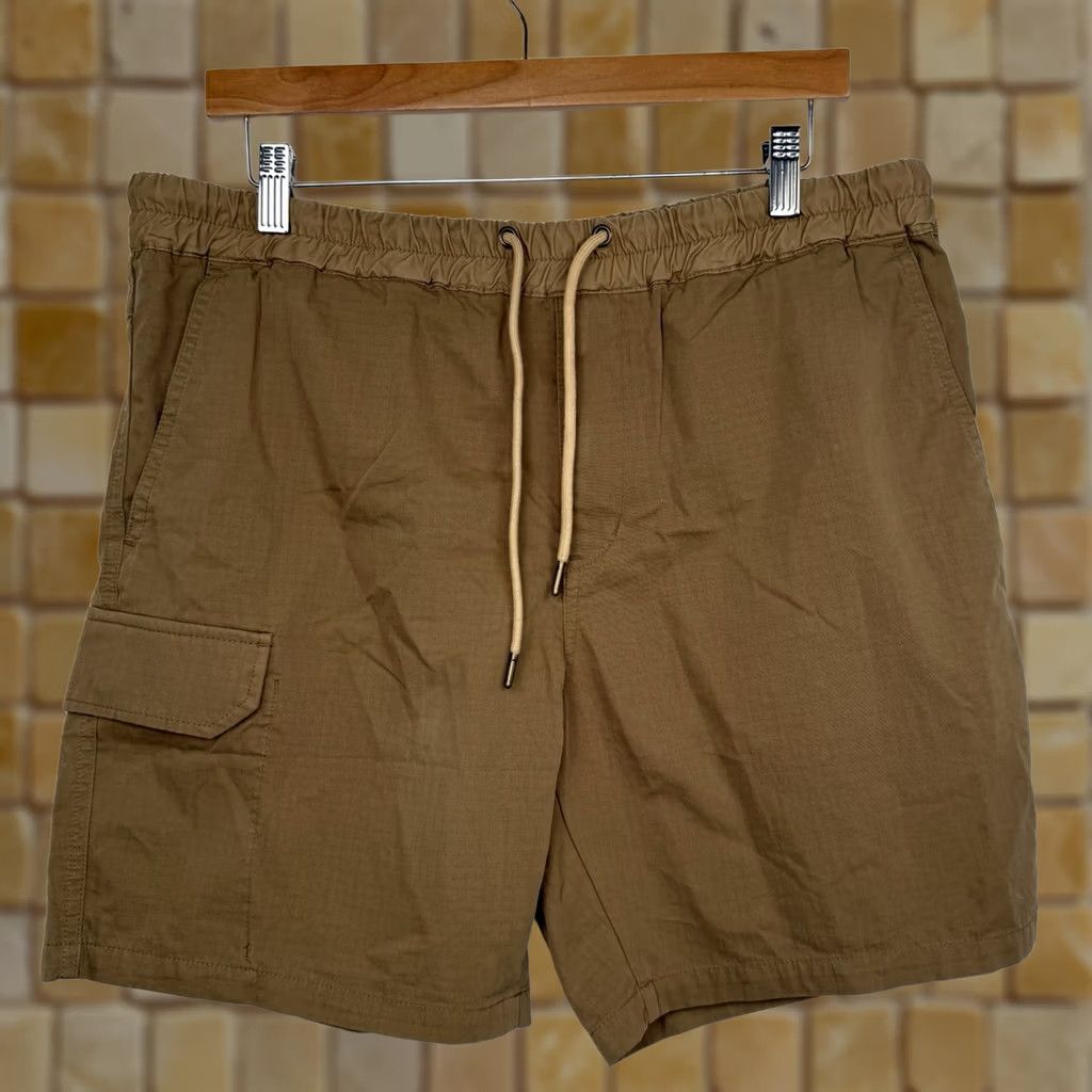 Flint And Tinder Flint and Tinder Shorts Mens 34 Hybrid Ripstop 7" Inseam Drawstring Casual Workwear chino Size US 34 / EU 50 - 1 Thumbnail