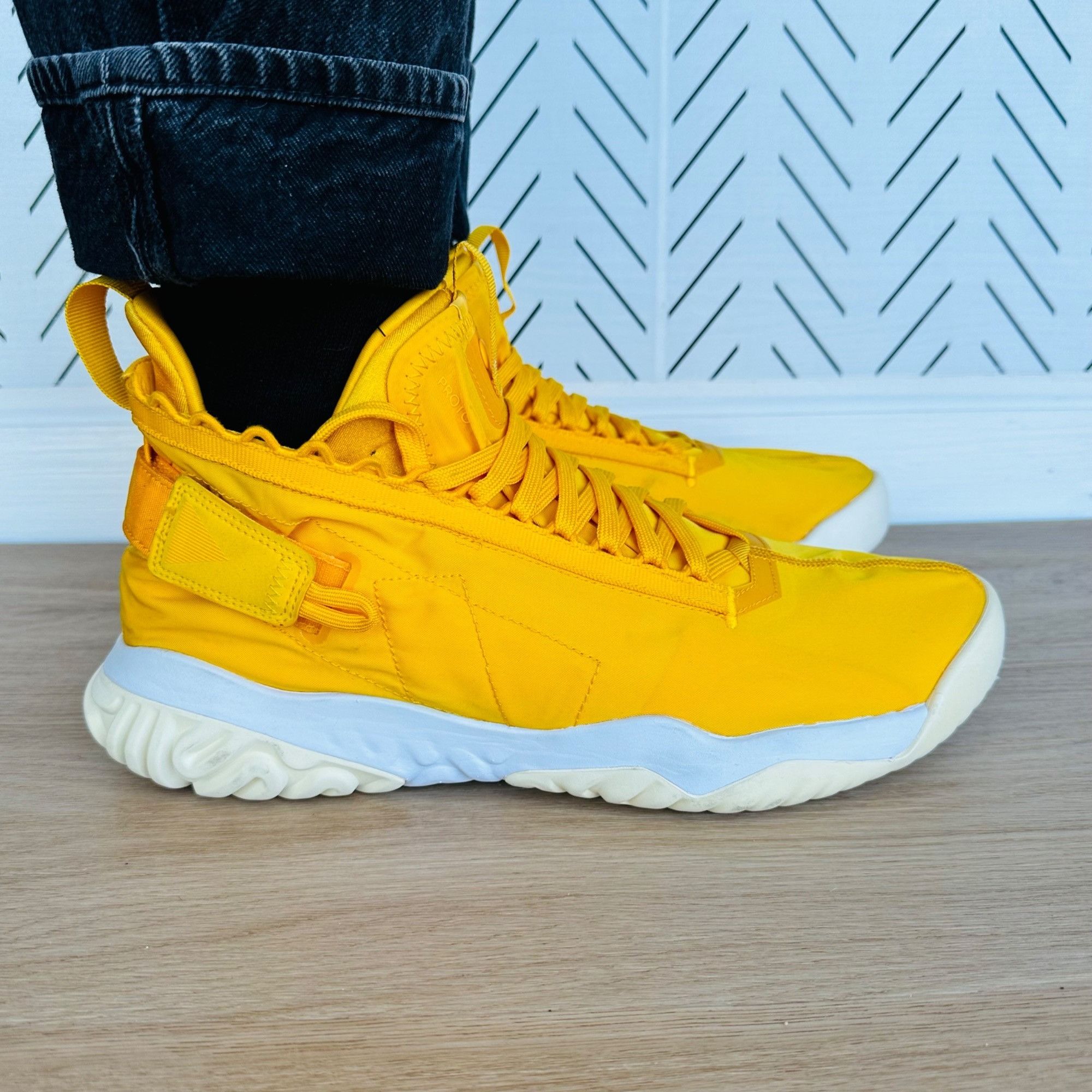 Jordan Brand ⭐Jordan Proto-React Yellow 10.5 Men Shoes Space Aesthetic Li Size US 10.5 / EU 43-44 - 3 Thumbnail