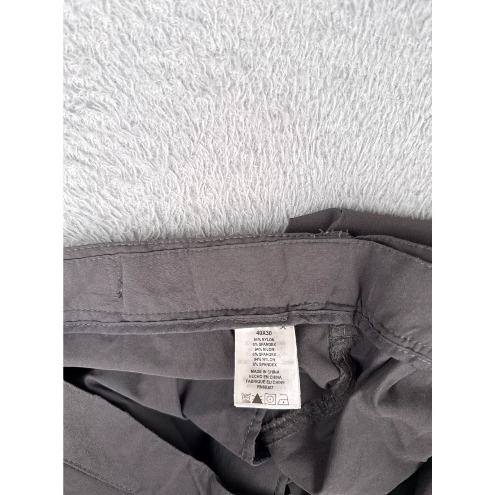 Vintage Cargo Pants Men 40 Gray Straight Leg Nylon Hike Camp ZIP Pockets 40x30 Outdoor Activewear Regular Khakis Vel? Size US 40 / EU 56 - 7 Thumbnail