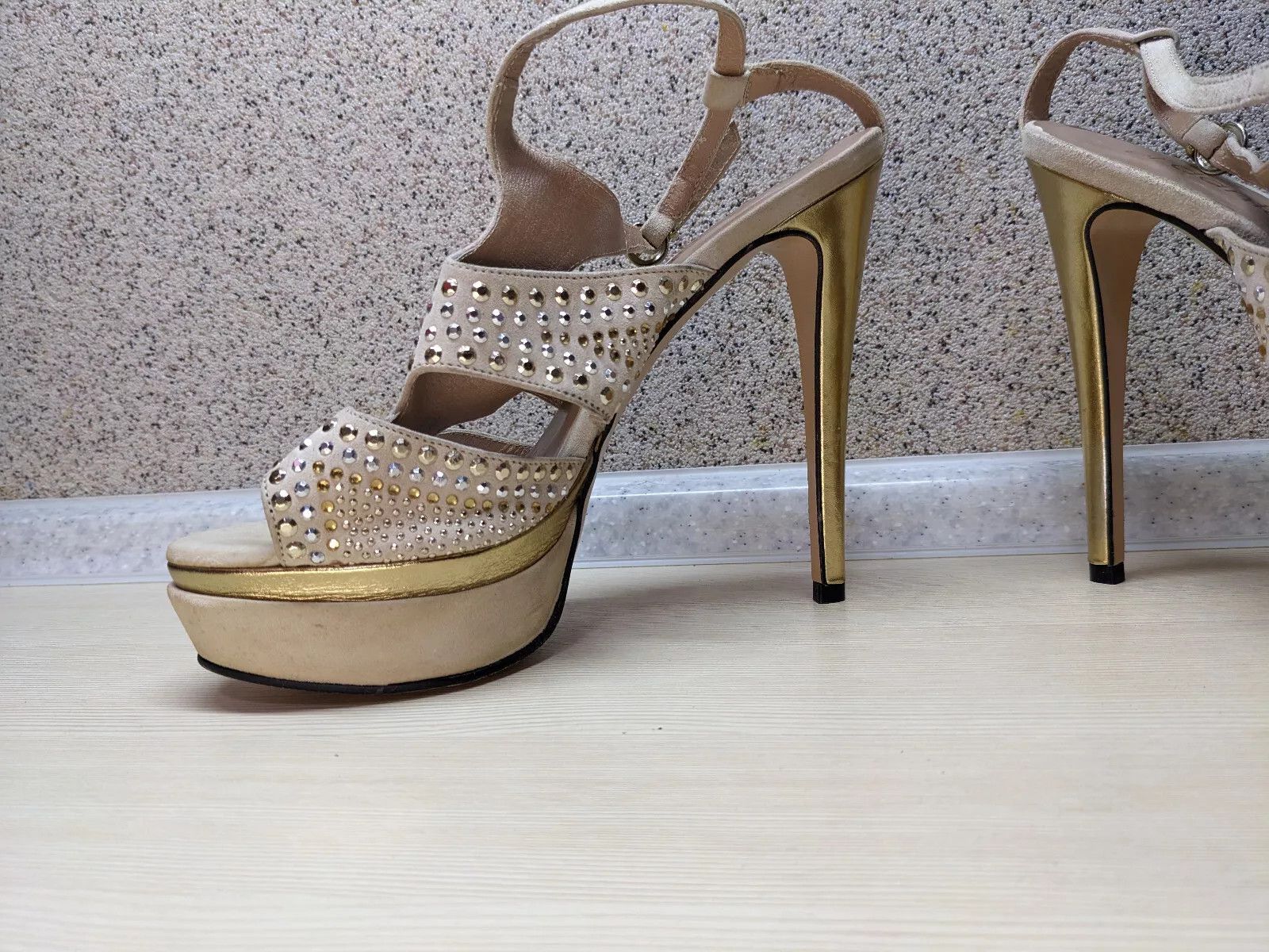 Designer El Dantes High Heels SIZE 39 Size US 9 / IT 39 - 2 Thumbnail