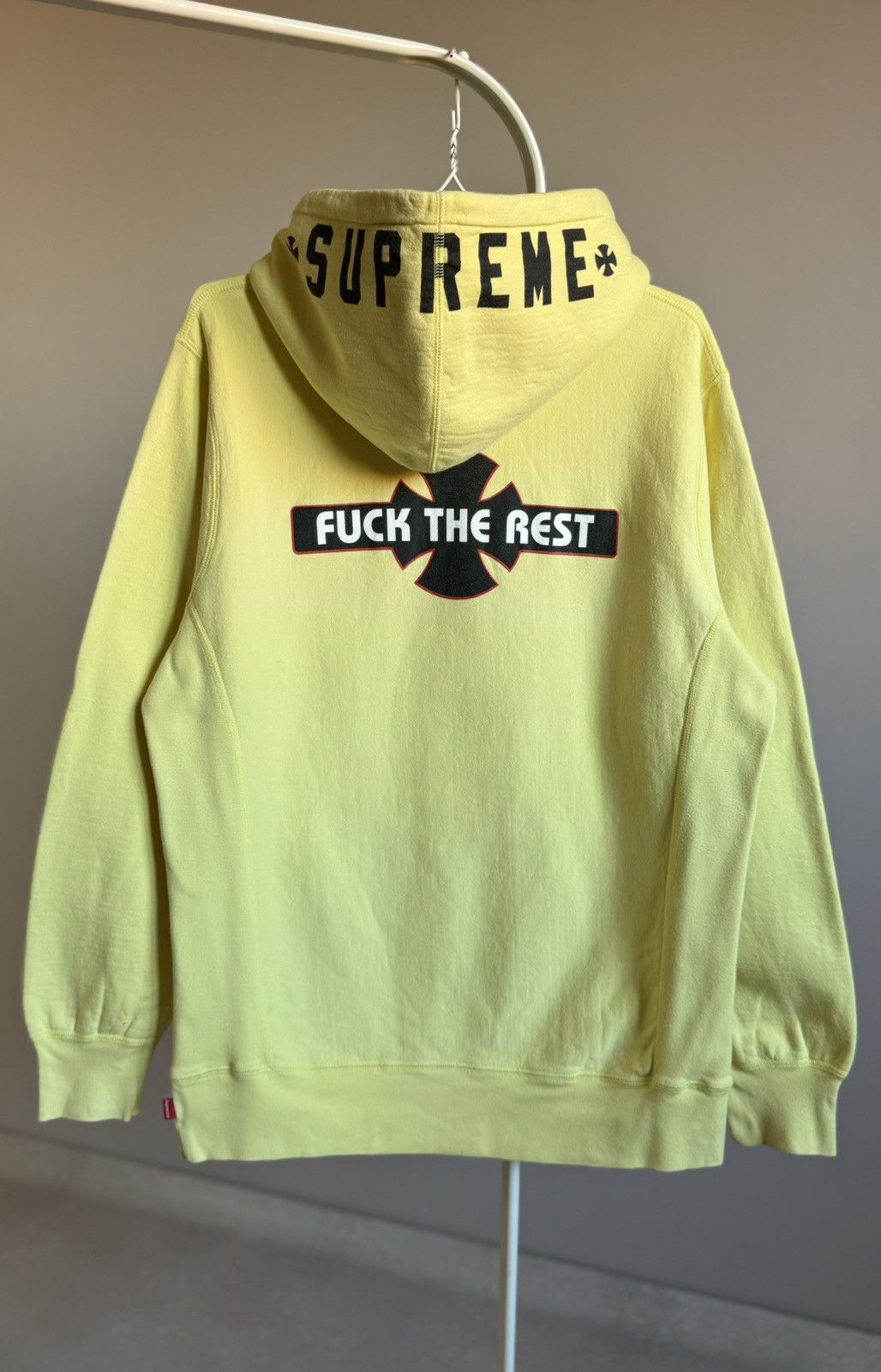 Supreme Supreme Independent Big Logo Yellow Hoodie Large Sweatshirt Size US L / EU 52-54 / 3 - 1 Thumbnail