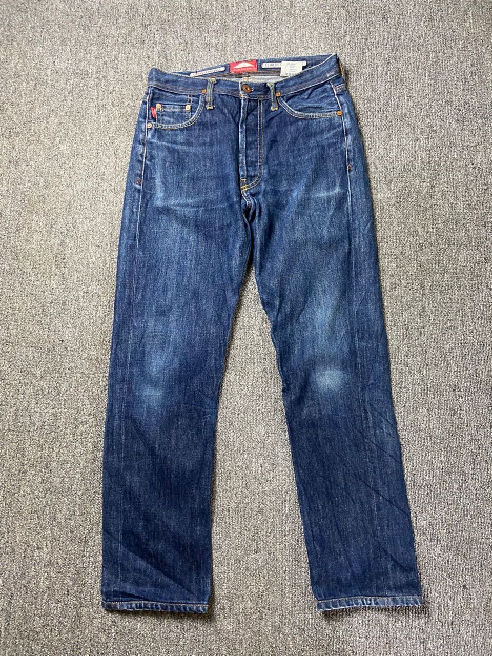 AG Adriano Goldschmied AG Adriano Goldschmied Straight Cut Jeans (197) Size US 28 / EU 44 - 1 Thumbnail