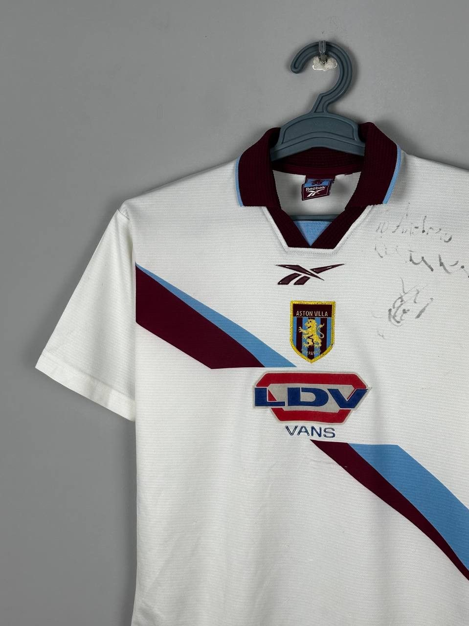 Reebok Vintage Reebok Aston Villa 1999 Home Kit Soccer Jersey Size US S / EU 44-46 / 1 - 3 Thumbnail