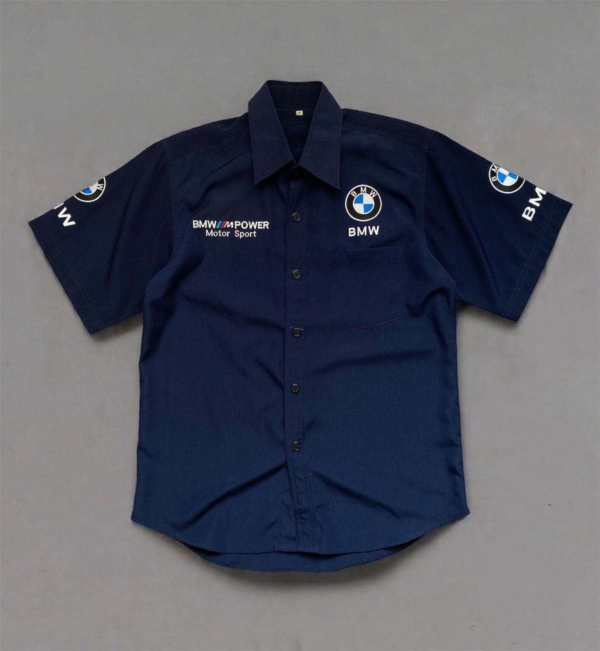 BMW × Formula 1 VINTAGE BMW MPOWER MOTORSPORT BUTTON SHIRT Size US S / EU 44-46 / 1 - 1 Thumbnail