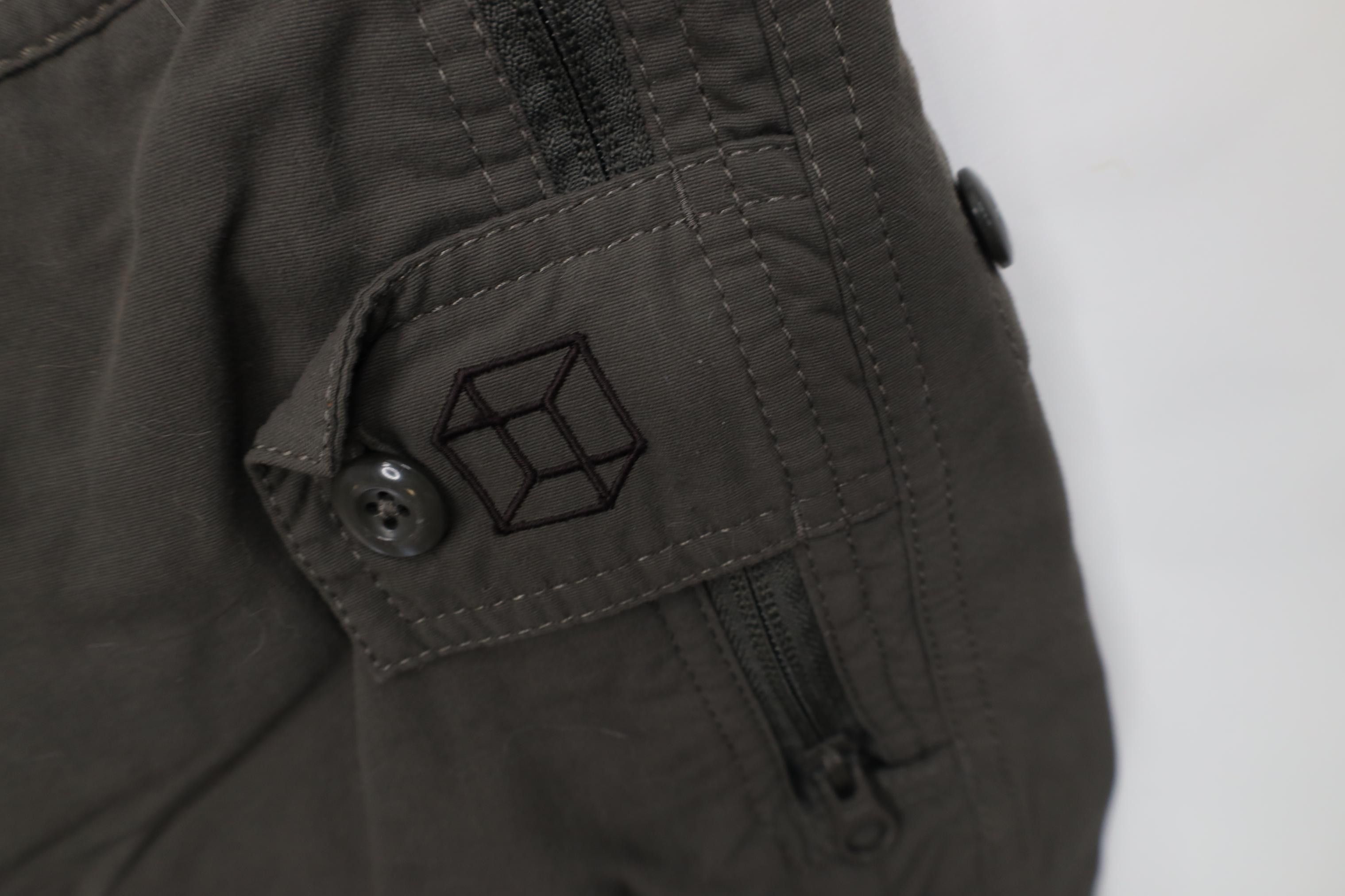 Vintage Clothing Arts Pick Pocket Proof Cargo Shorts Gray Nylon Size US 32 / EU 48 - 5 Thumbnail