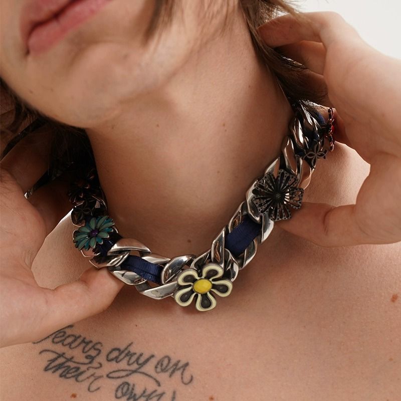 Other Rare STEAL! Y2K Chains Necklace Chain Size ONE SIZE - 1 Thumbnail