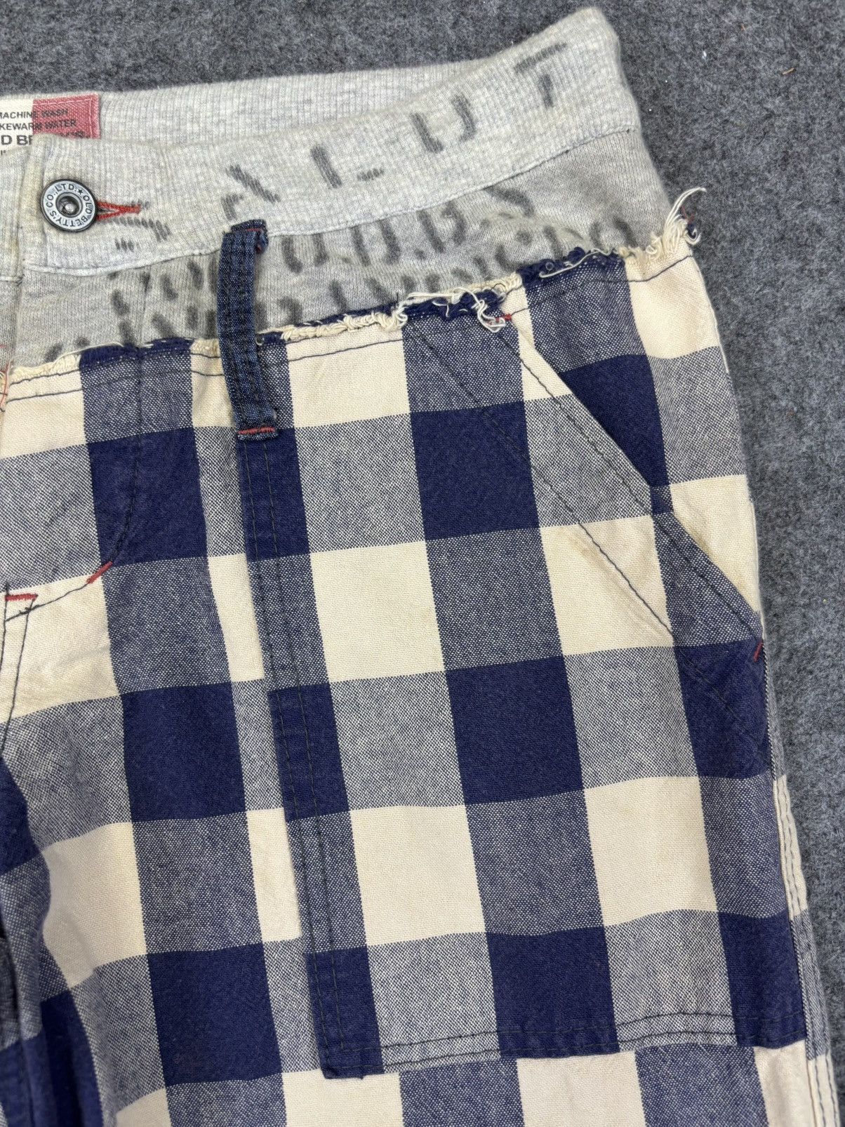 Japanese Brand 💥Hybrid💥Old Betty Baker Plaid Easy Pant K16 Size US 31 - 5 Thumbnail