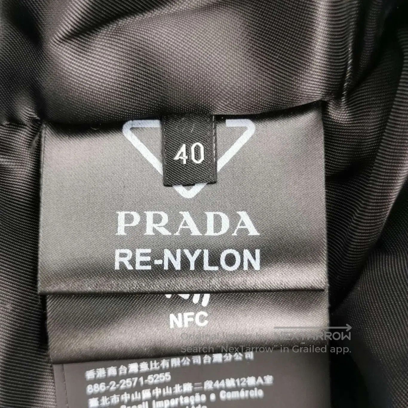 Prada Prada Color Blocked Triangle Logo Down Jacket . Size US M / EU 48-50 / 2 - 5 Thumbnail