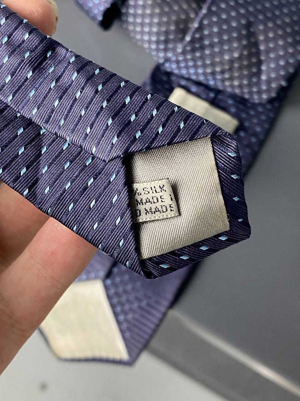 Dior Christian Dior Dot Navy Silk Tie Made In Italy Size ONE SIZE - 9 Thumbnail