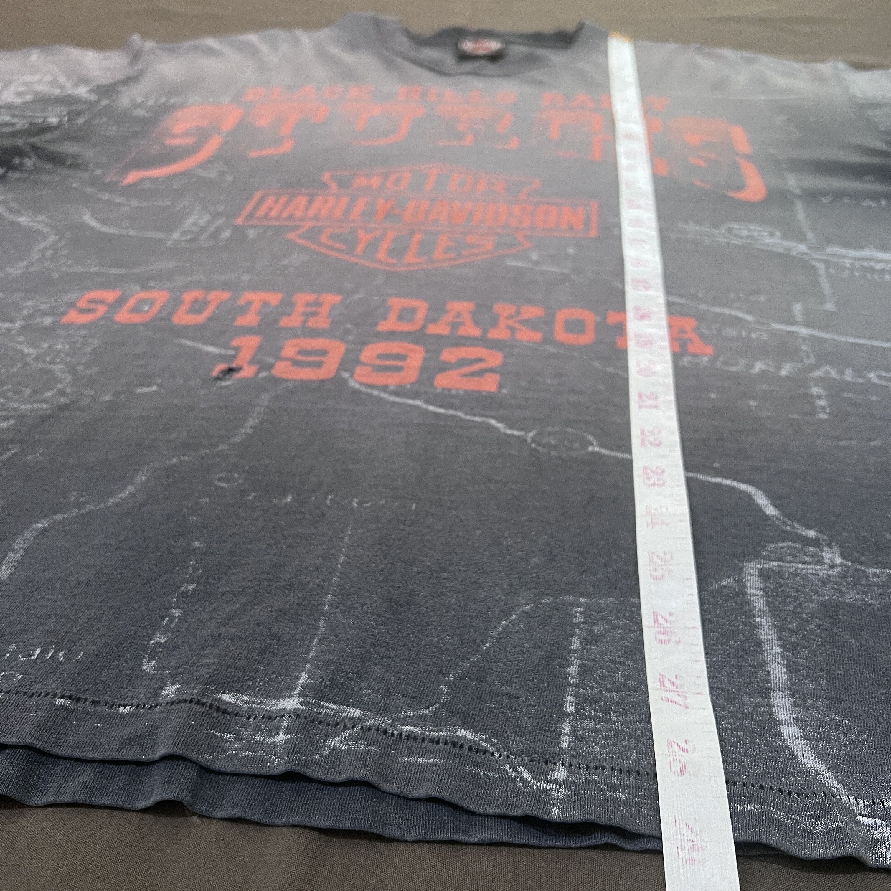 Harley Davidson Vintage 90s Harley Davidson All Over Print XL Thrashed Faded Size US XL / EU 56 / 4 - 19 Thumbnail