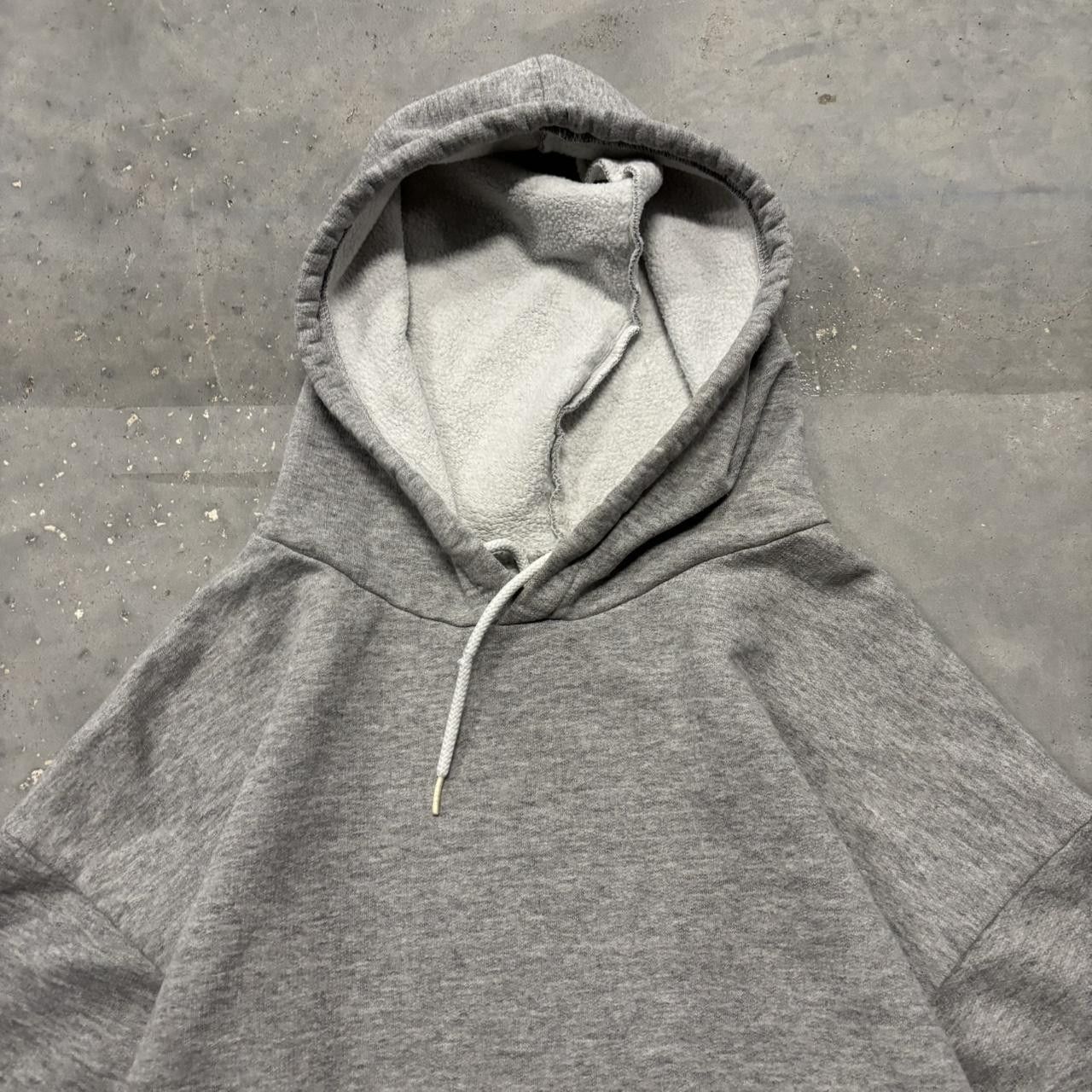 Japanese Brand × Vintage Crazy Vintage Y2K/2000s Light Grey Blank Essential Hoodie! Size US L / EU 52-54 / 3 - 2 Thumbnail