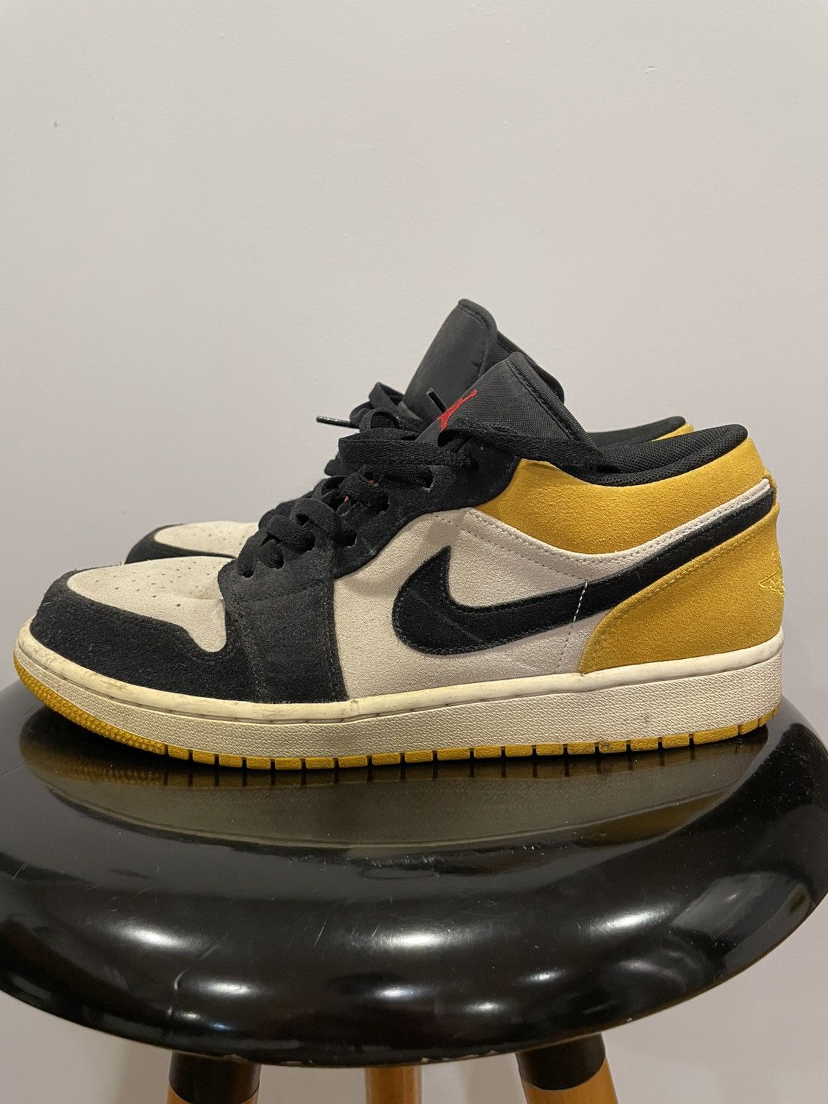 Nike Nike jordan 1s low top sneakers Size US 12 / EU 45 - 1 Thumbnail