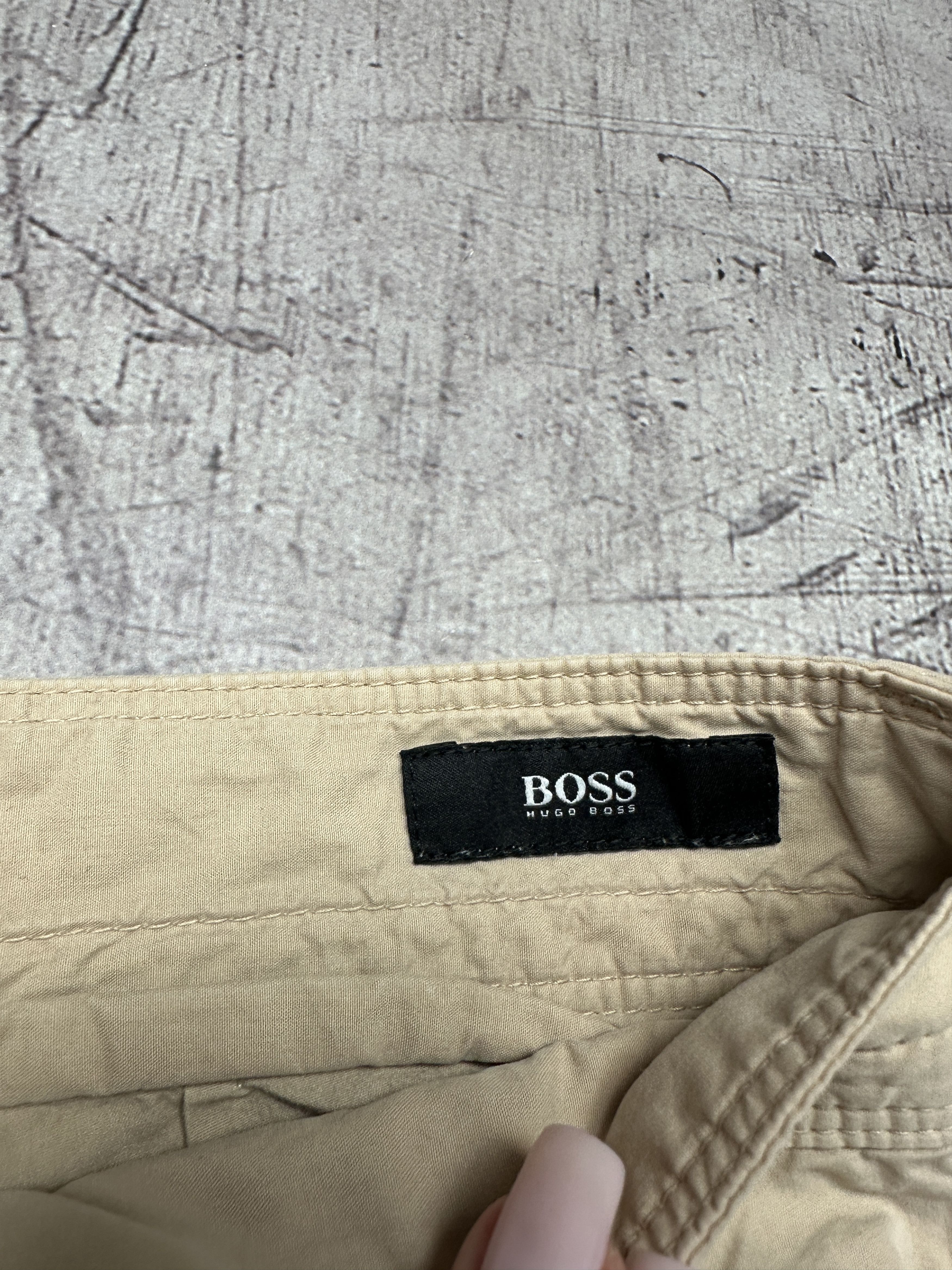 Hugo Boss Hugo Boss Vintage Mens Cargo Shorts Size US 36 / EU 52 - 3 Thumbnail