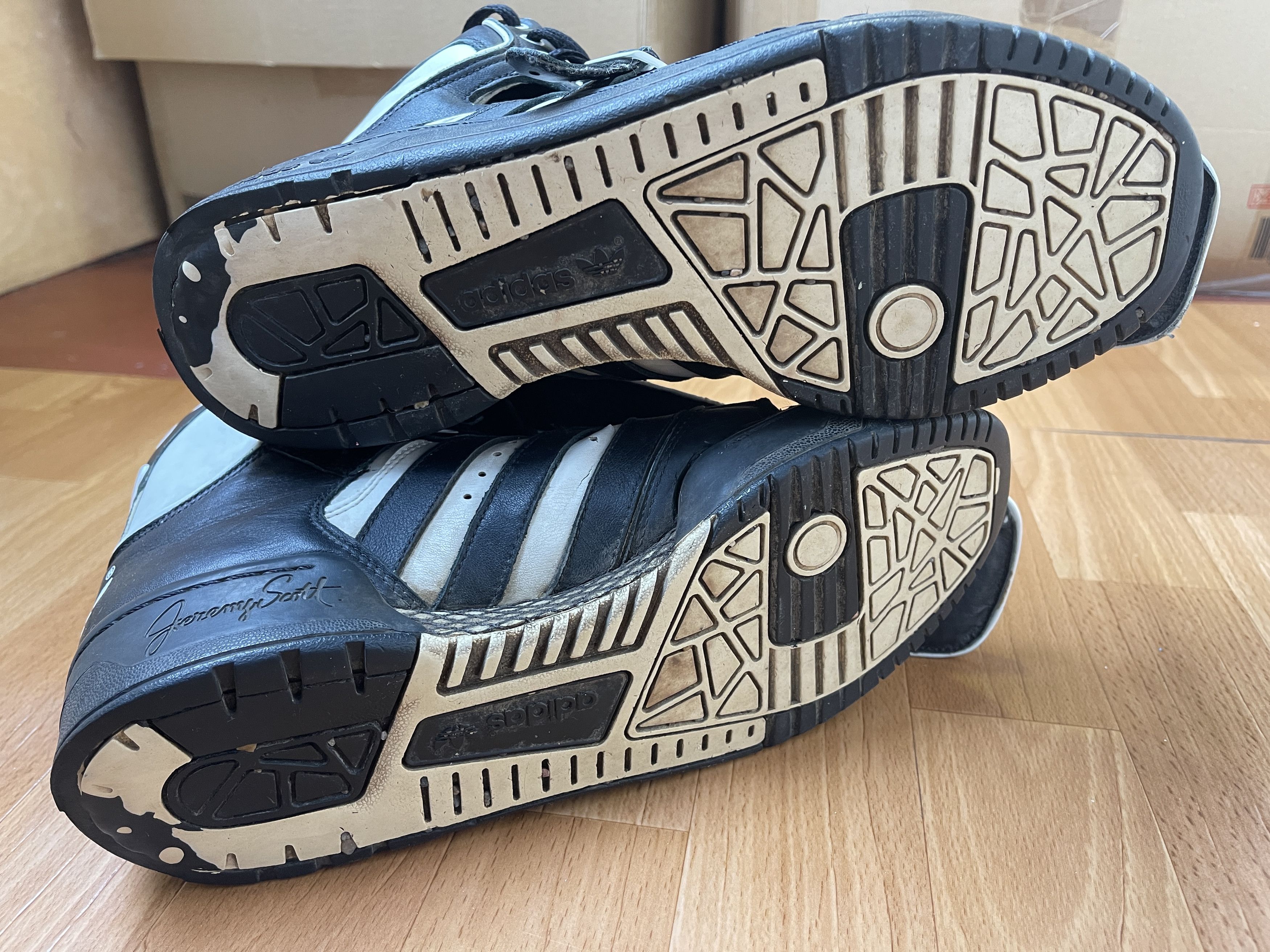 Adidas × Jeremy Scott Adidas Jeremy Scott Sneakers Conductor Instinct Shoes G00905 Size US 9 / EU 42 - 18 Thumbnail