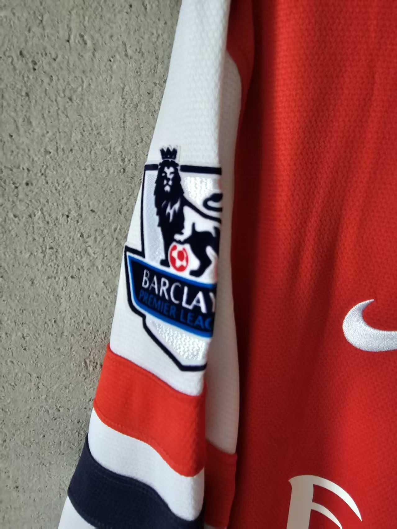 Other Mesut Özil Jersey 2012 2013 Arsenal Size US S / EU 44-46 / 1 - 6 Thumbnail