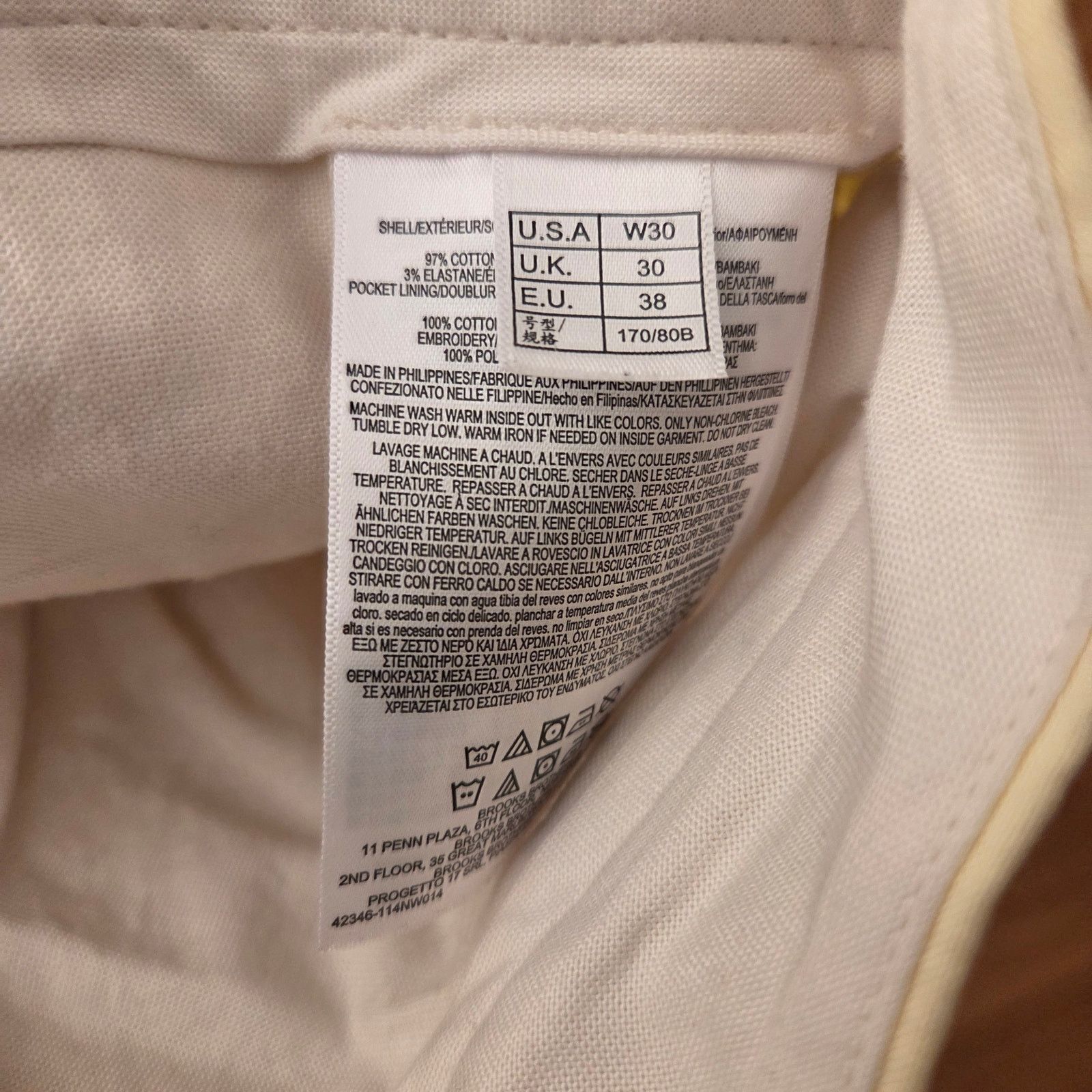 Brooks Brothers Brooks Brothers Men's Bermuda Shorts - Canary Yellow W30 Size US 30 / EU 46 - 8 Thumbnail