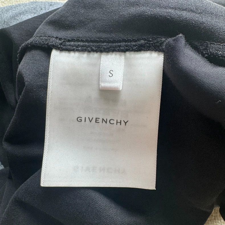 Givenchy Givenchy Dog Print Short Sleeve | Size S Size US S / EU 44-46 / 1 - 5 Thumbnail