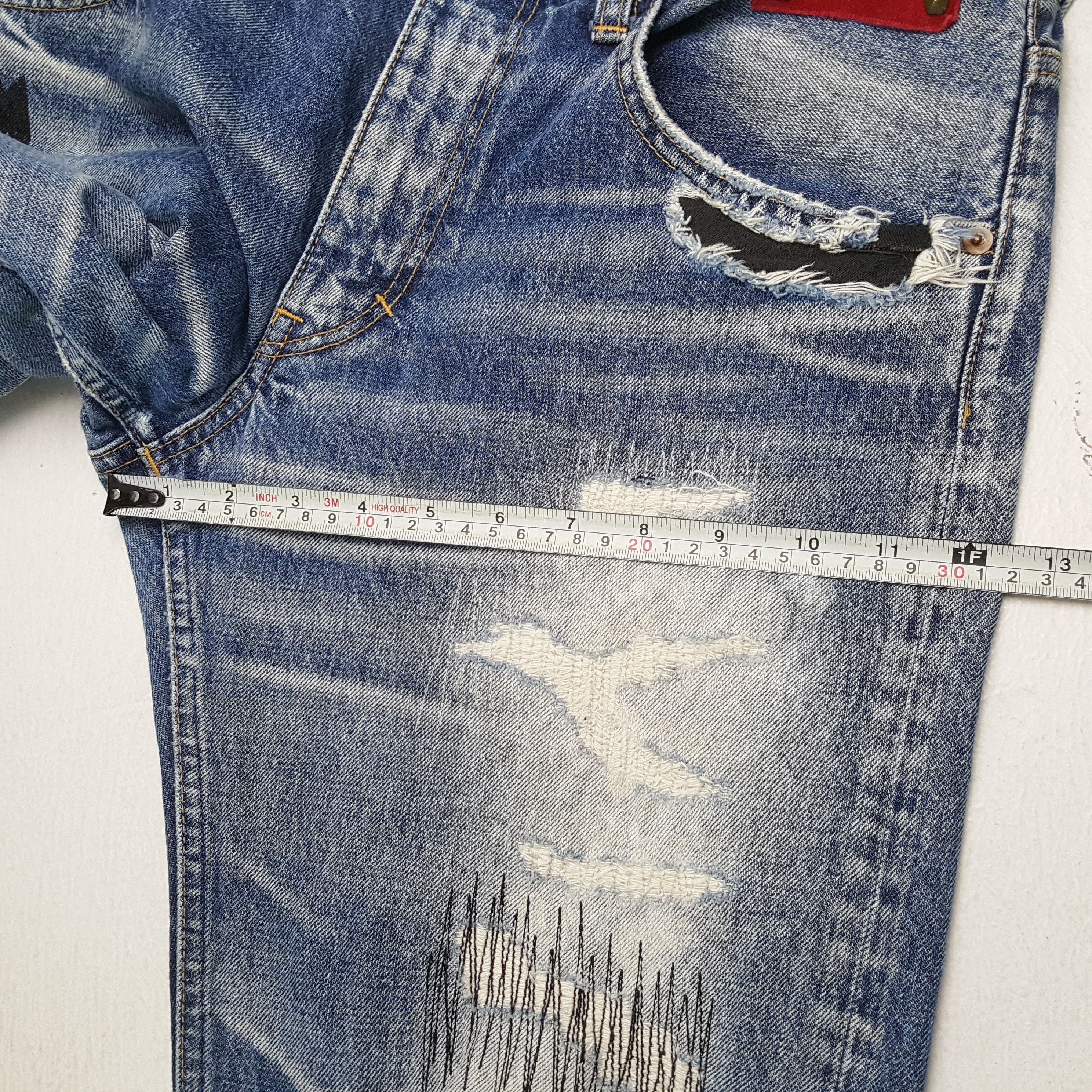 Japanese Brand × Vintage SWEATS BLOODS Rare Design Fashion Style Distressed Jeans Size US 33 - 9 Thumbnail