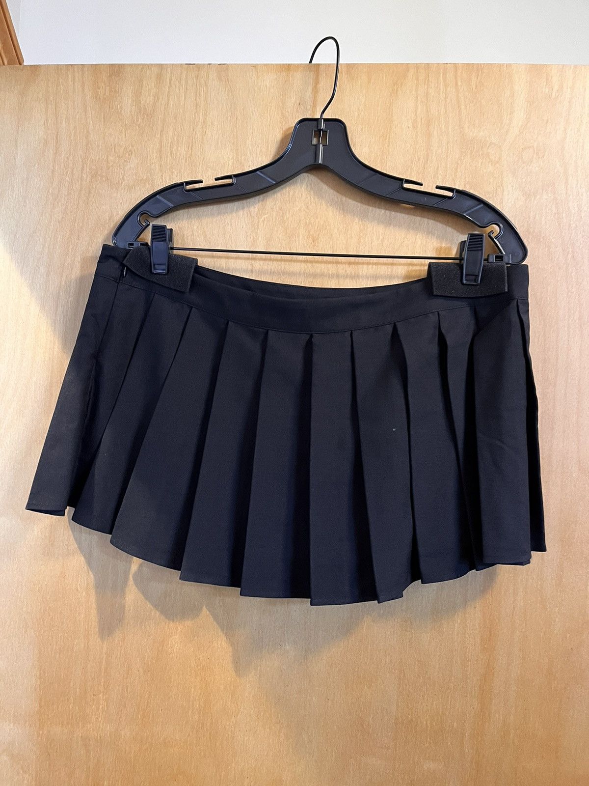 Guizio Guizio Pleated Mini Skirt Size 32" / US 10 / IT 46 - 1 Thumbnail