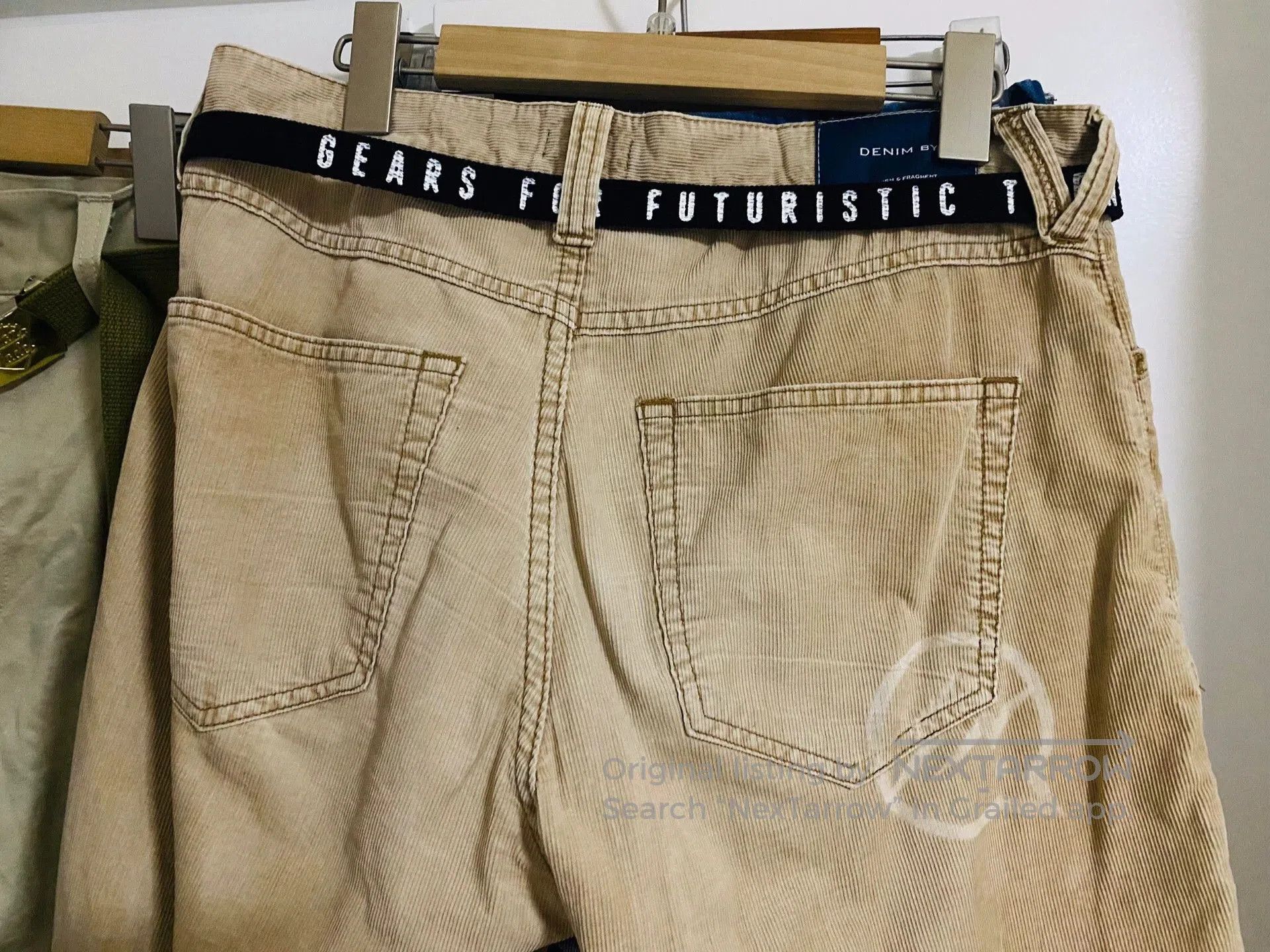 Vanquish light khaki corduroy casual pants. Size US 30 / EU 46 - 5 Thumbnail