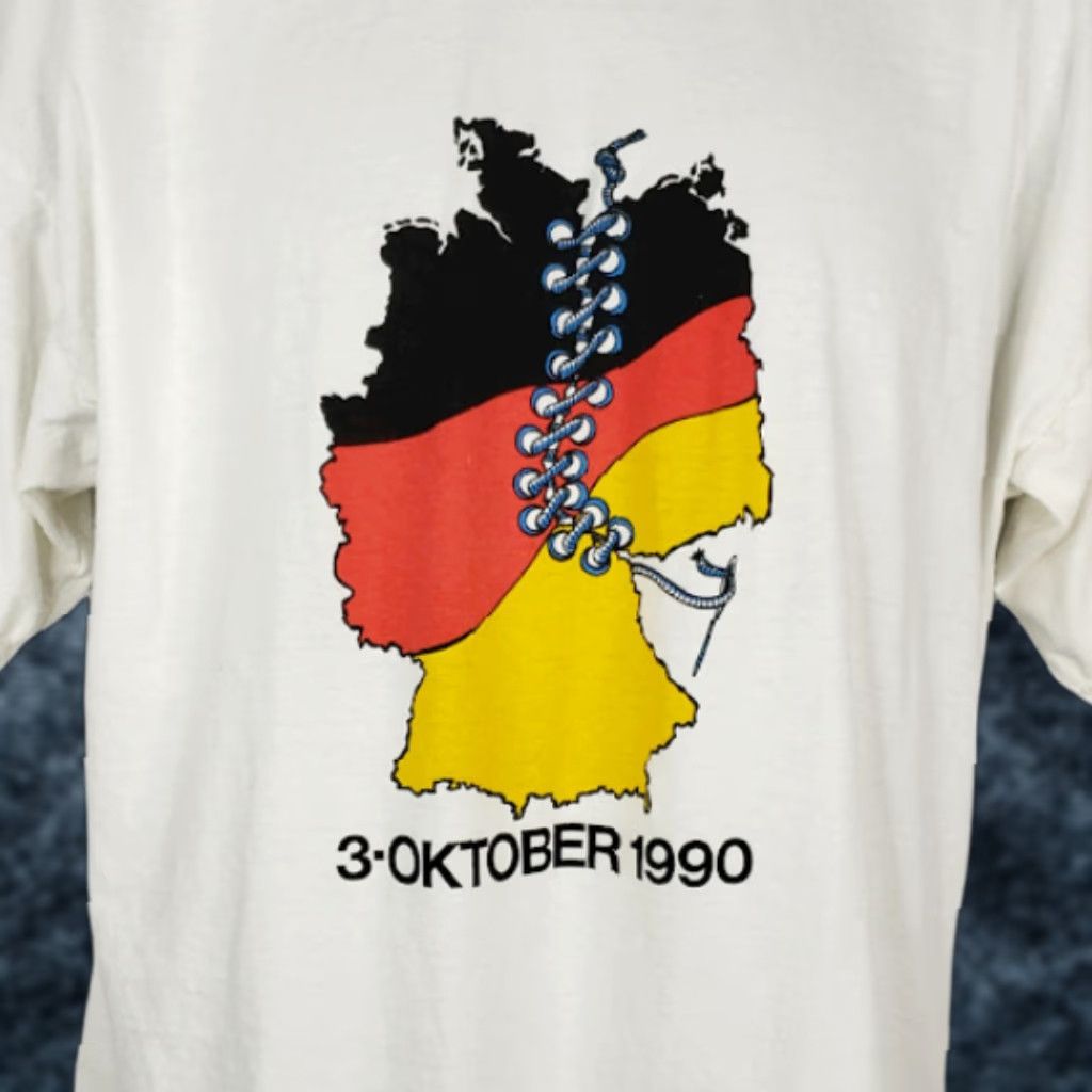 Vintage VINTAGE German Unity Day T Shirt Mens XL 90s Germany 3 Oktober 1990 October White Reunification Women/Mens? Size US XL / EU 56 / 4 - 1 Thumbnail