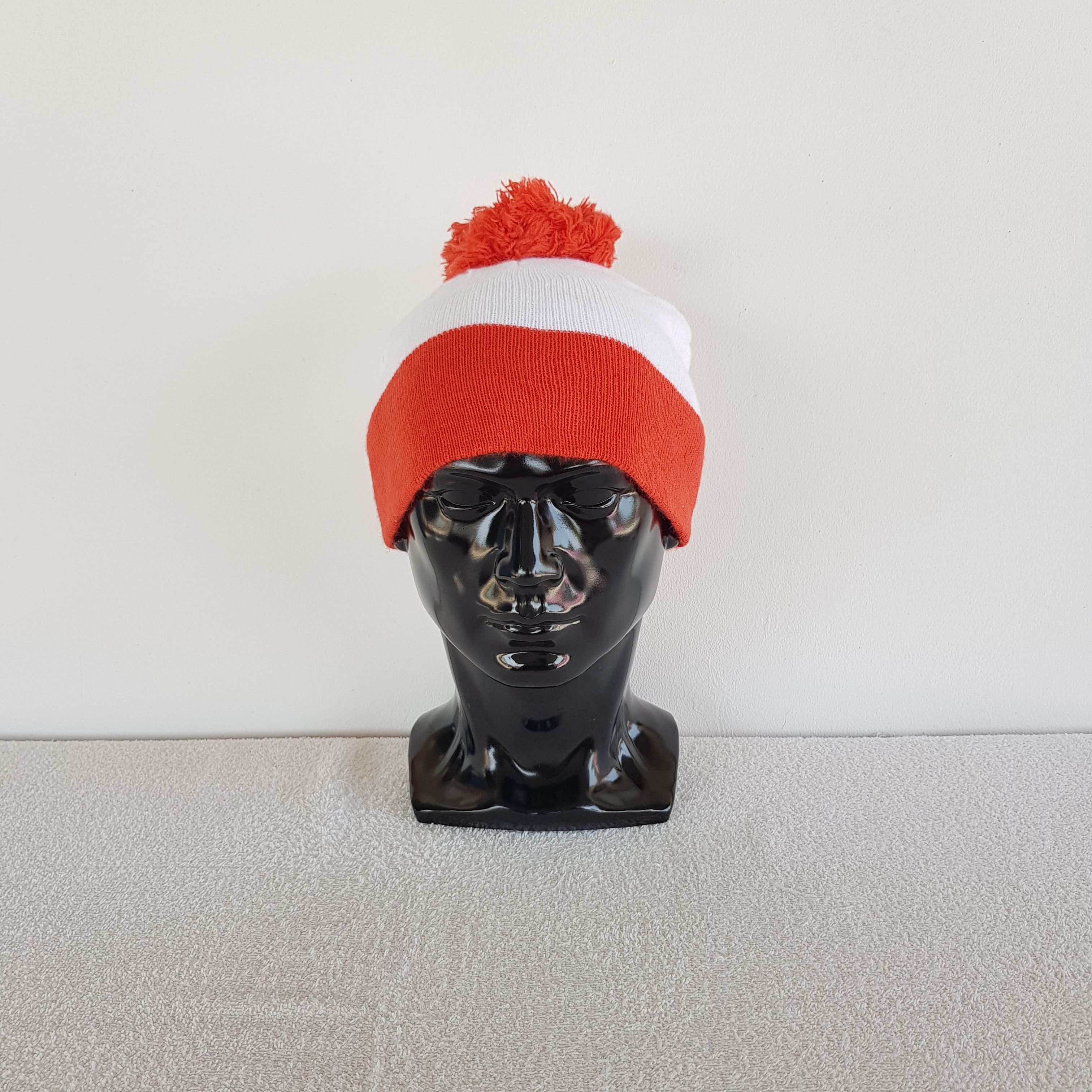 Other Vintage Wheres Wally Beanie 90s Movie Cartoon Snow Caps Hats Size ONE SIZE - 2 Thumbnail