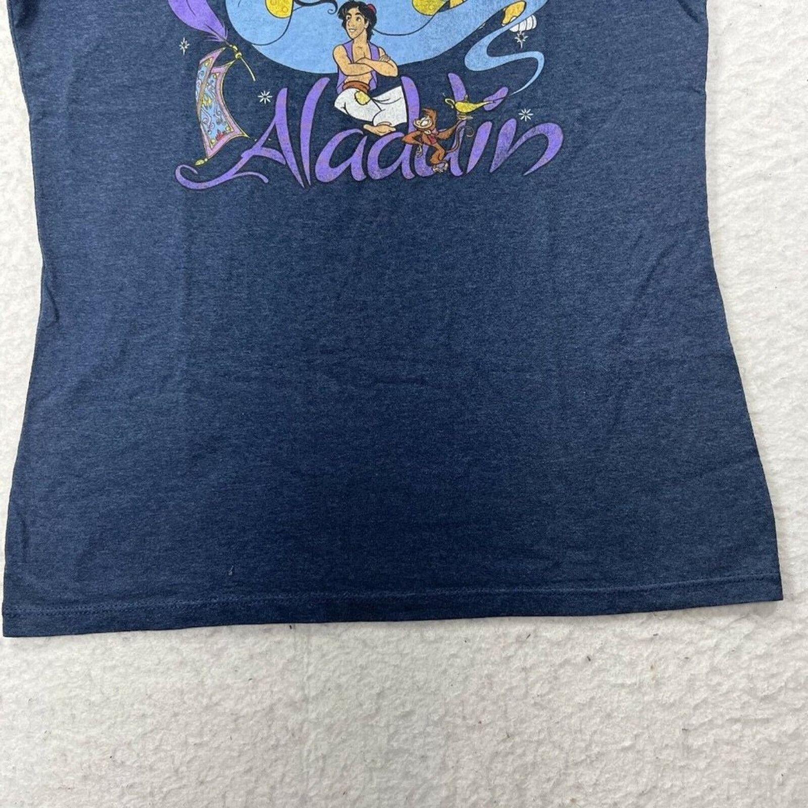 Disney Disney Aladdin Jasmine Medium Navy Blue Graphic T-Shirt Size M / US 6-8 / IT 42-44 - 6 Thumbnail