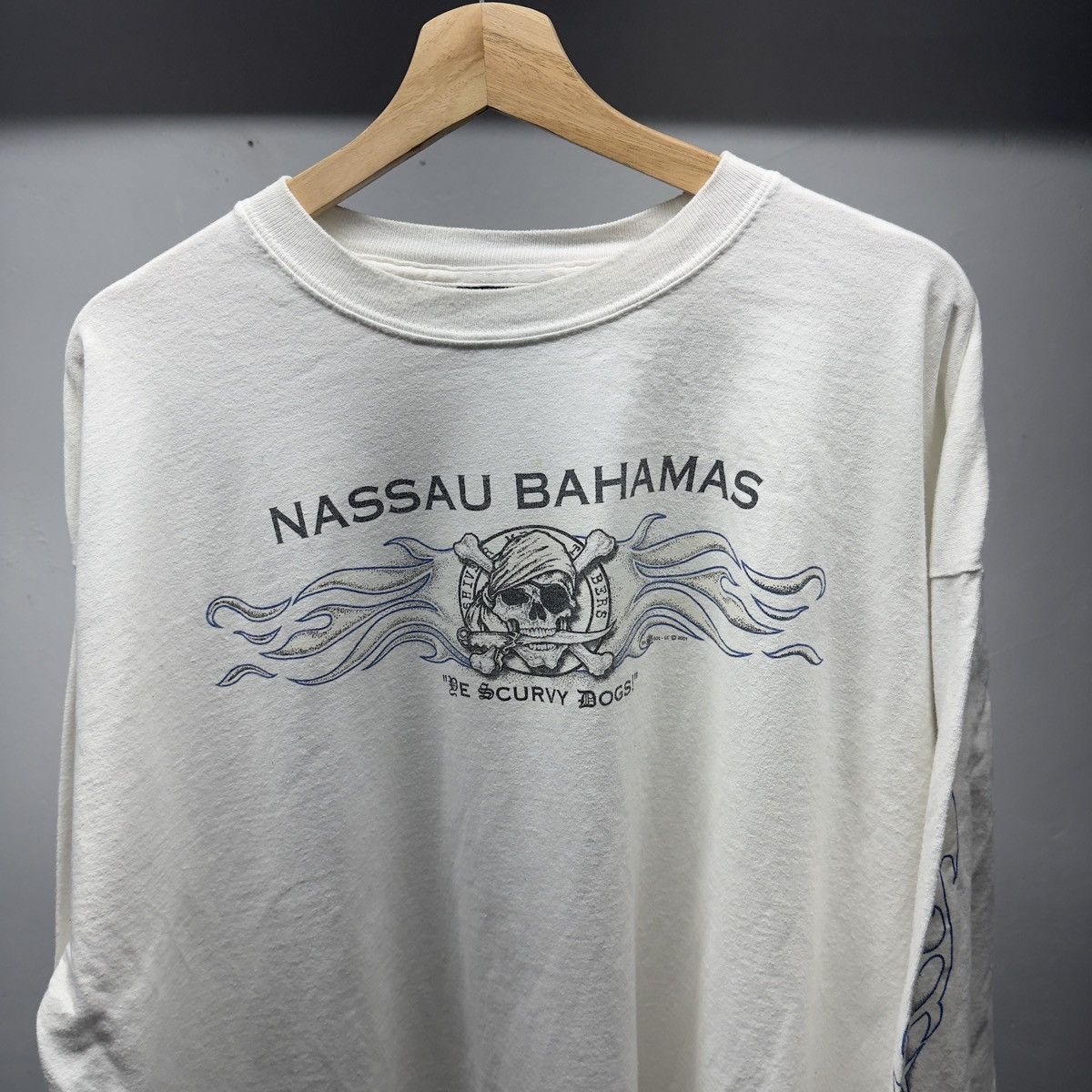 Vintage Nassau Bahamas Skull Flame Shirt Faded ERD Grunge Biker WCC Size US XXL / EU 58 / 5 - 5 Thumbnail