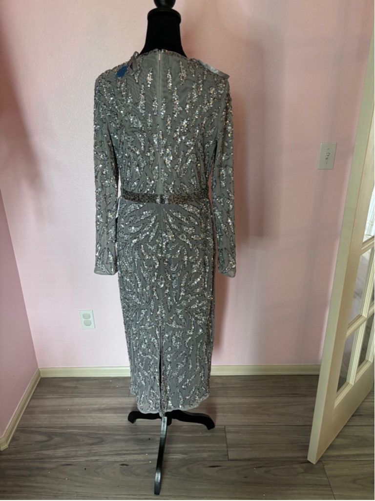 Mac Duggal Women's Mac Duggal Gray Sequin Sheath Dress Size 10 Size L / US 10 / IT 46 - 8 Thumbnail