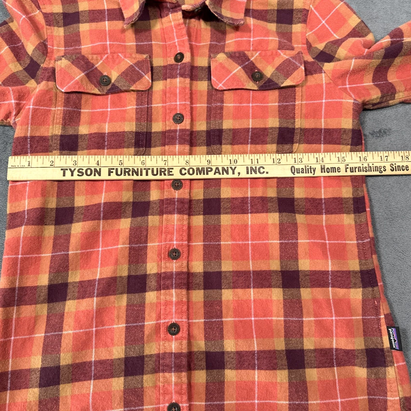 Patagonia Patagonia Fjord Shirt Womens XS Orange Plaid Midweight Organic Cotton Button-Up Long Sleeve Casual Outdoor Classic Mens? Size XS / US 0-2 / IT 36-38 - 4 Thumbnail