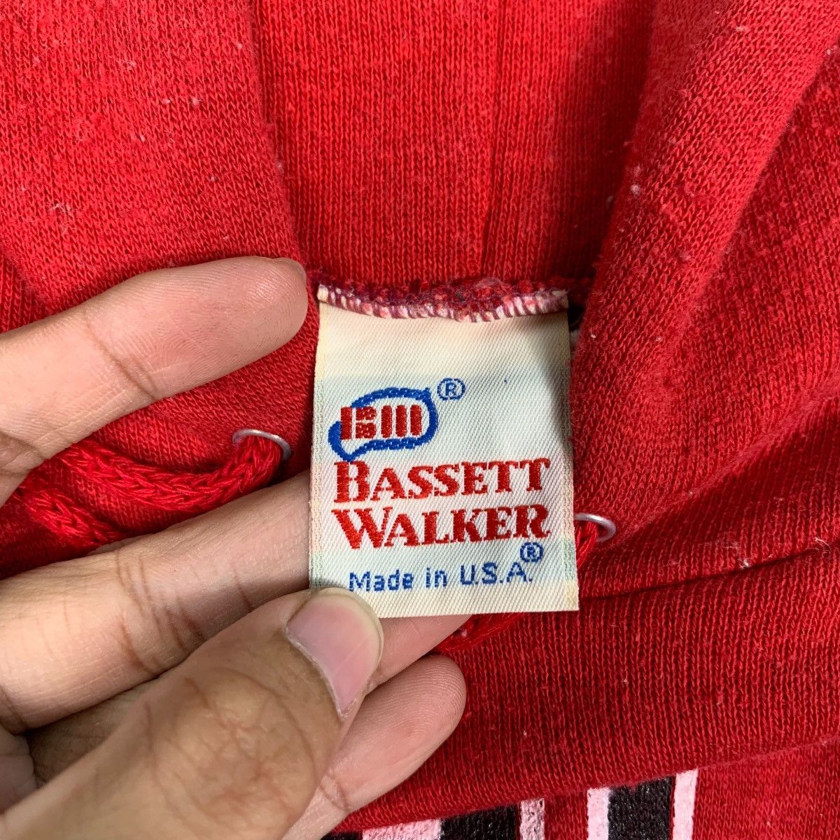 Vintage BASSETT WALKER Georgia Big Logo Pullover Hoodies #1218-C55 Size US L / EU 52-54 / 3 - 11 Thumbnail