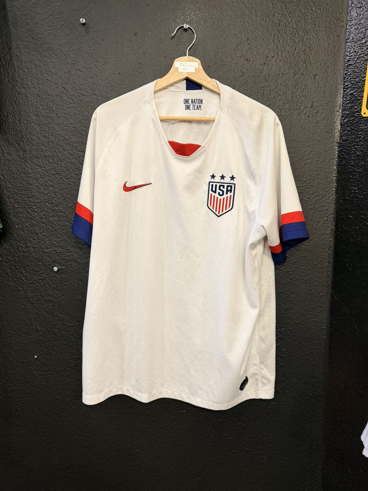 Nike Nike USA 2019 home jersey Size US XL / EU 56 / 4 - 1 Thumbnail
