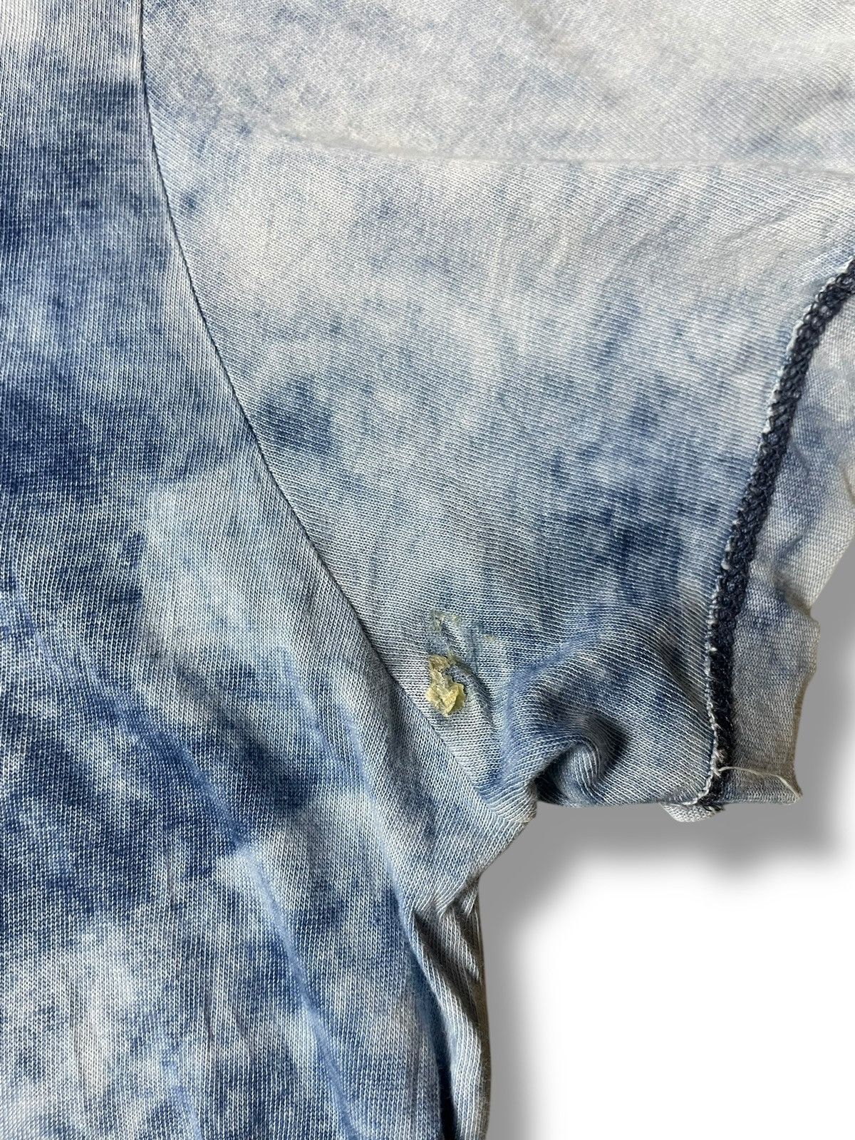 Diesel × Japanese Brand × Vintage DIESEL INDUSTRY Distressed Bleach Tie-dye Tshirt (115$ Size US M / EU 48-50 / 2 - 2 Thumbnail
