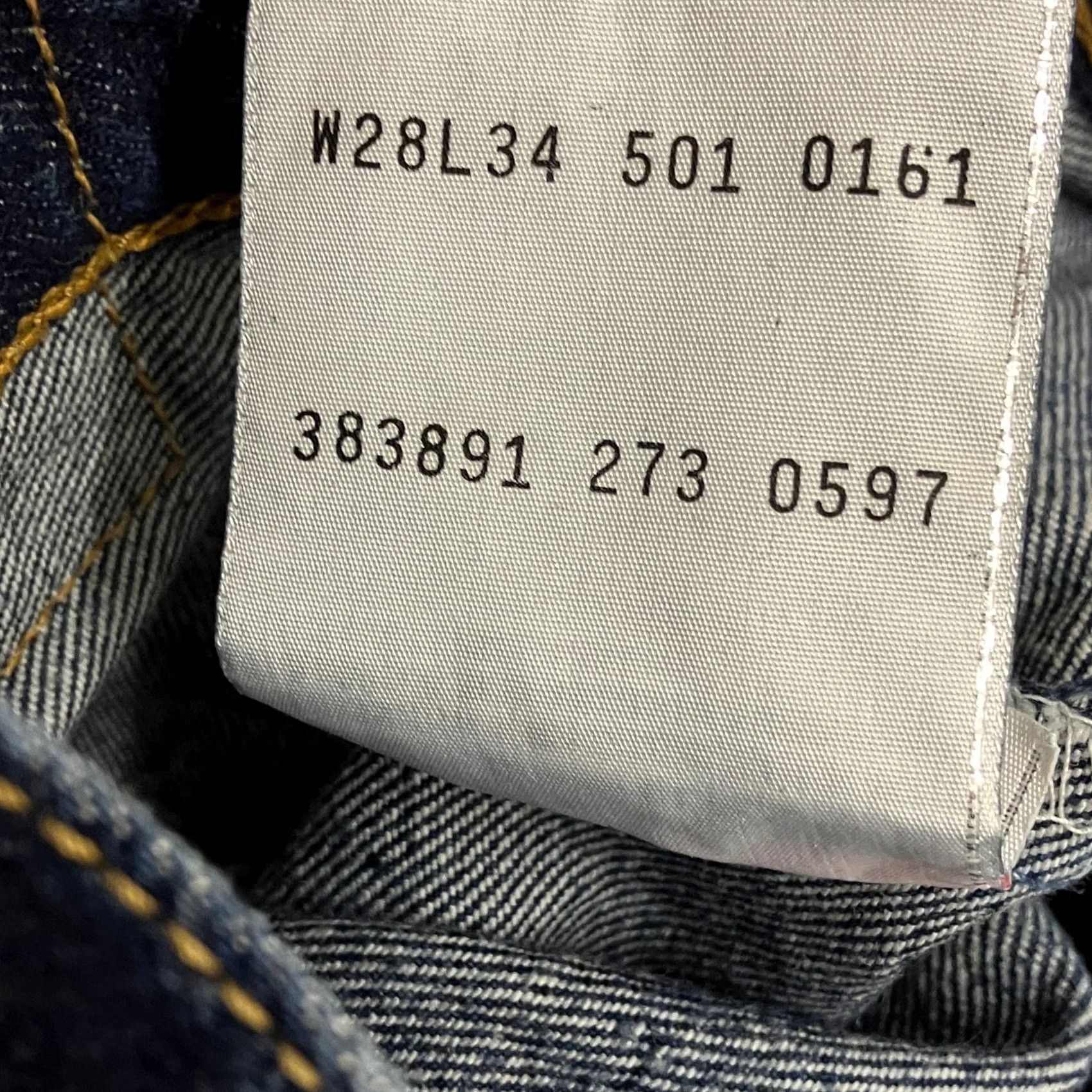 Levi's Levi's 501 Jeans Blue Straight Fit Denim Button Fly Red Tab 26W 28L Mens Size US 26 / EU 42 - 4 Thumbnail