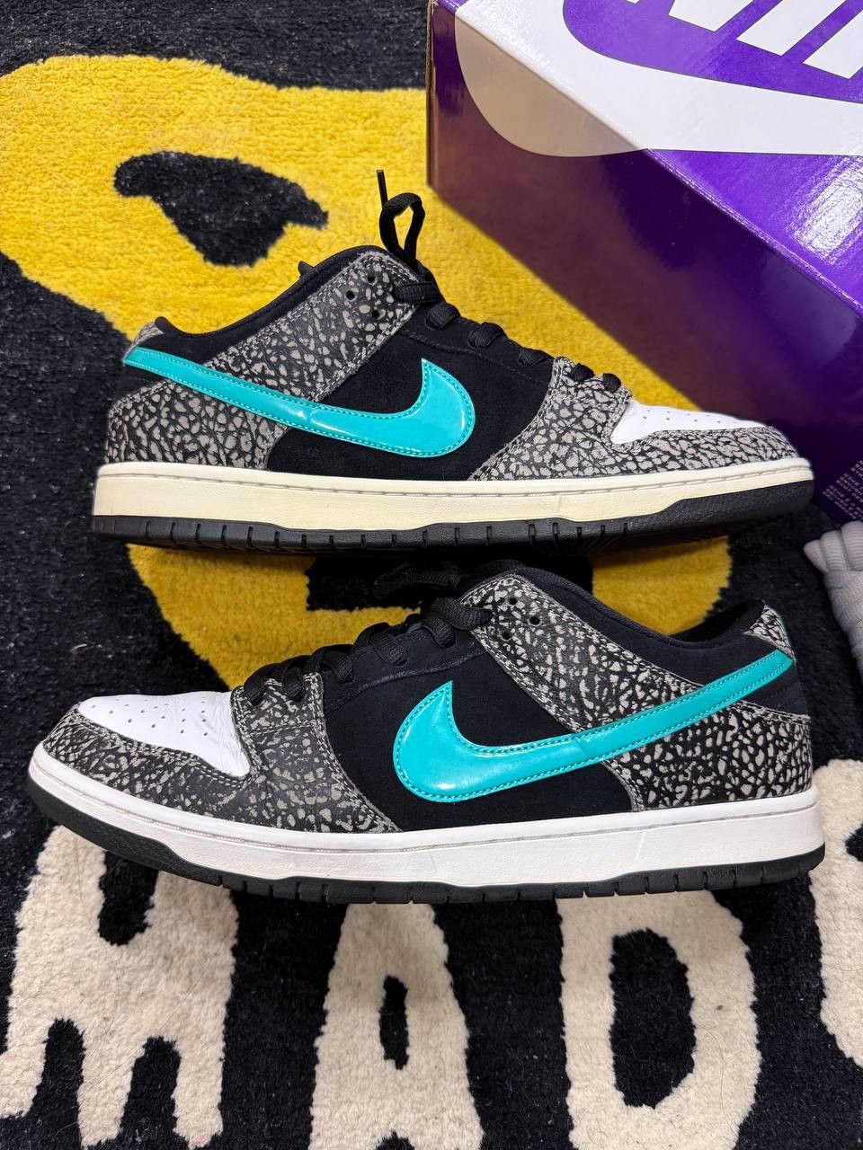 Nike Nike SB Dunk Low atmos Elephant (2020) BQ6817-009 Size US 13 / EU 46 - 2 Thumbnail