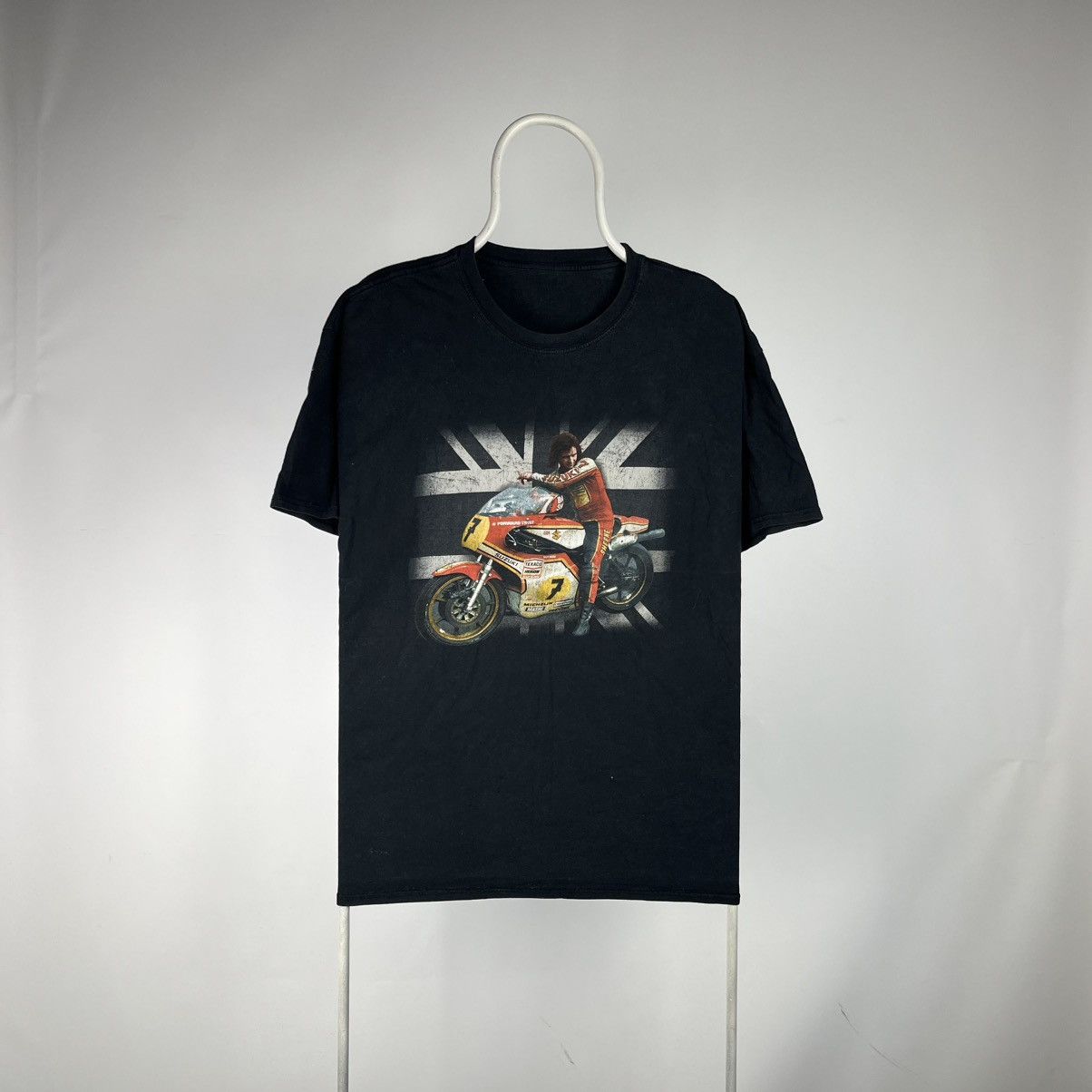 Band Tees Barry sheene fag tshirt suzuki racing tee size XXL Size US XXL / EU 58 / 5 - 1 Thumbnail