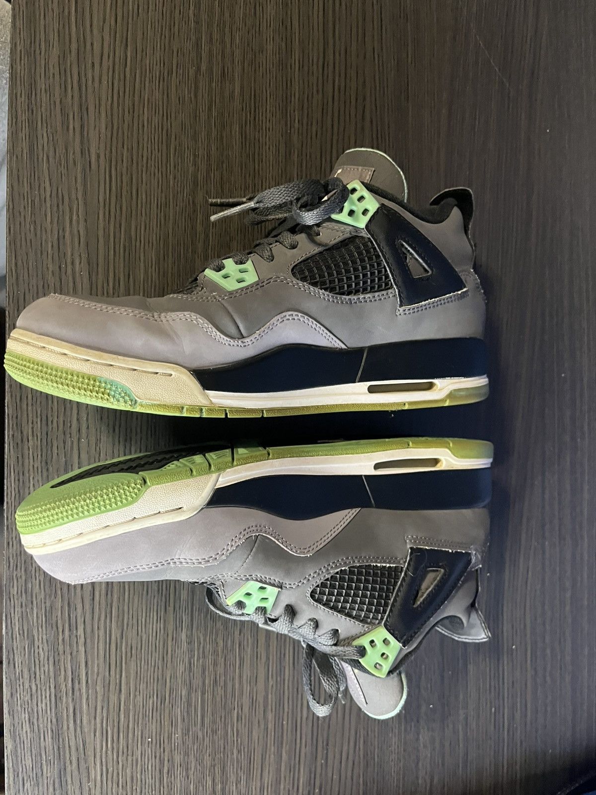 Jordan Brand Jordan 4 GS Green Glow Size US 7 / EU 40 - 3 Thumbnail