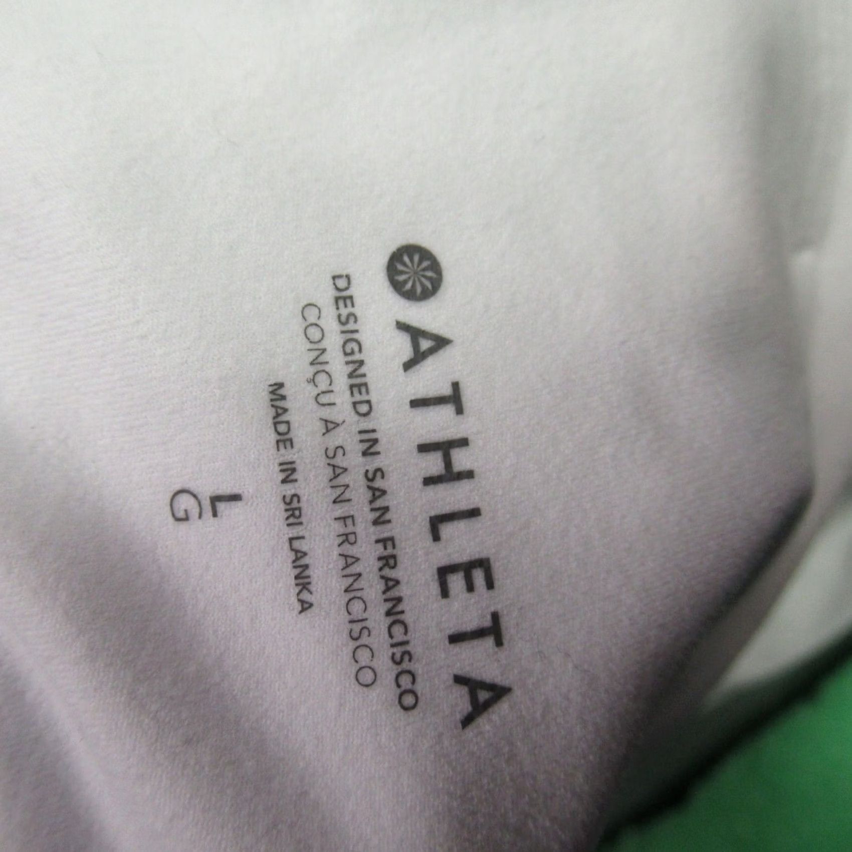 Athleta Athleta Shirt Womens Large Sleeveless Pullover Top Stretch Lightweight White Size L / US 10 / IT 46 - 3 Thumbnail
