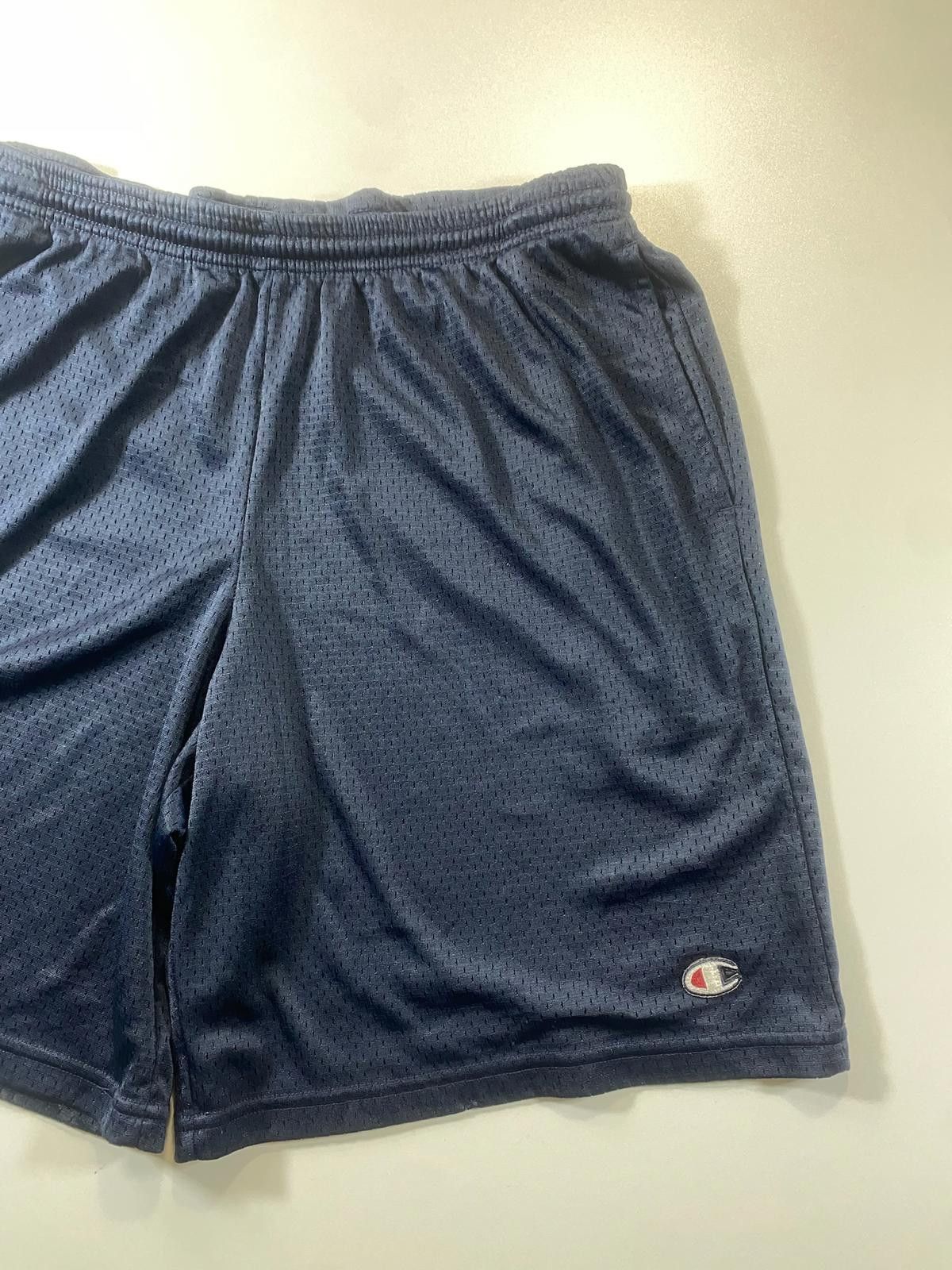 Champion Champion Authentic Navy Blue Athletic Shorts Medium Size US 32 / EU 48 - 8 Thumbnail