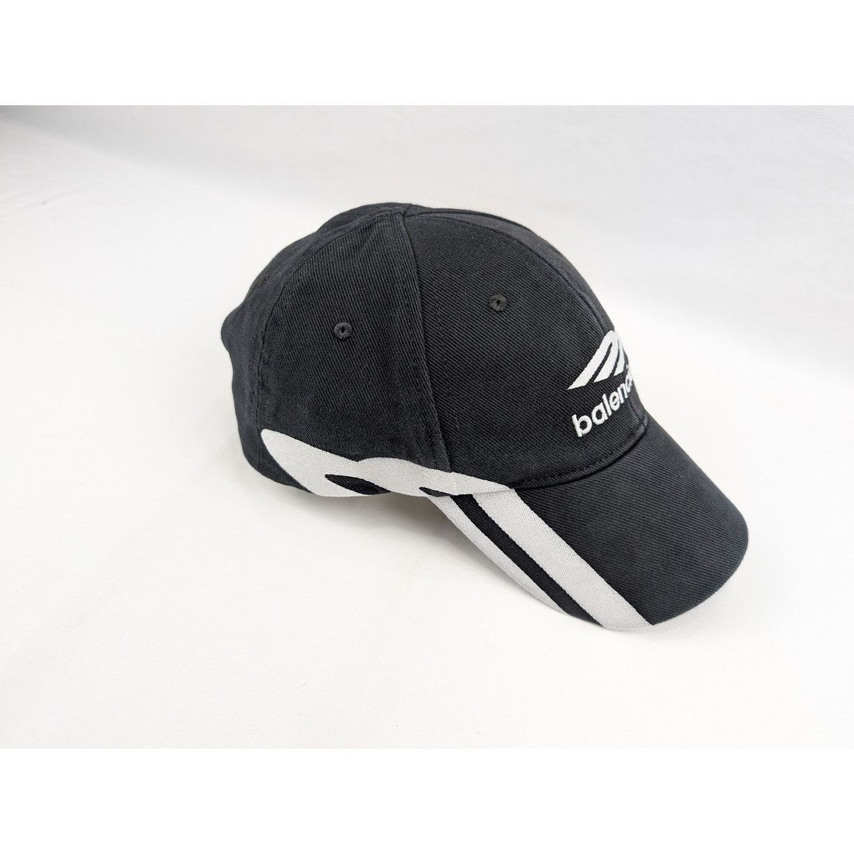 Balenciaga o1rshd1 Size: L / 3B Baseball Cap / Hat in Black/White Size ONE SIZE - 12 Thumbnail