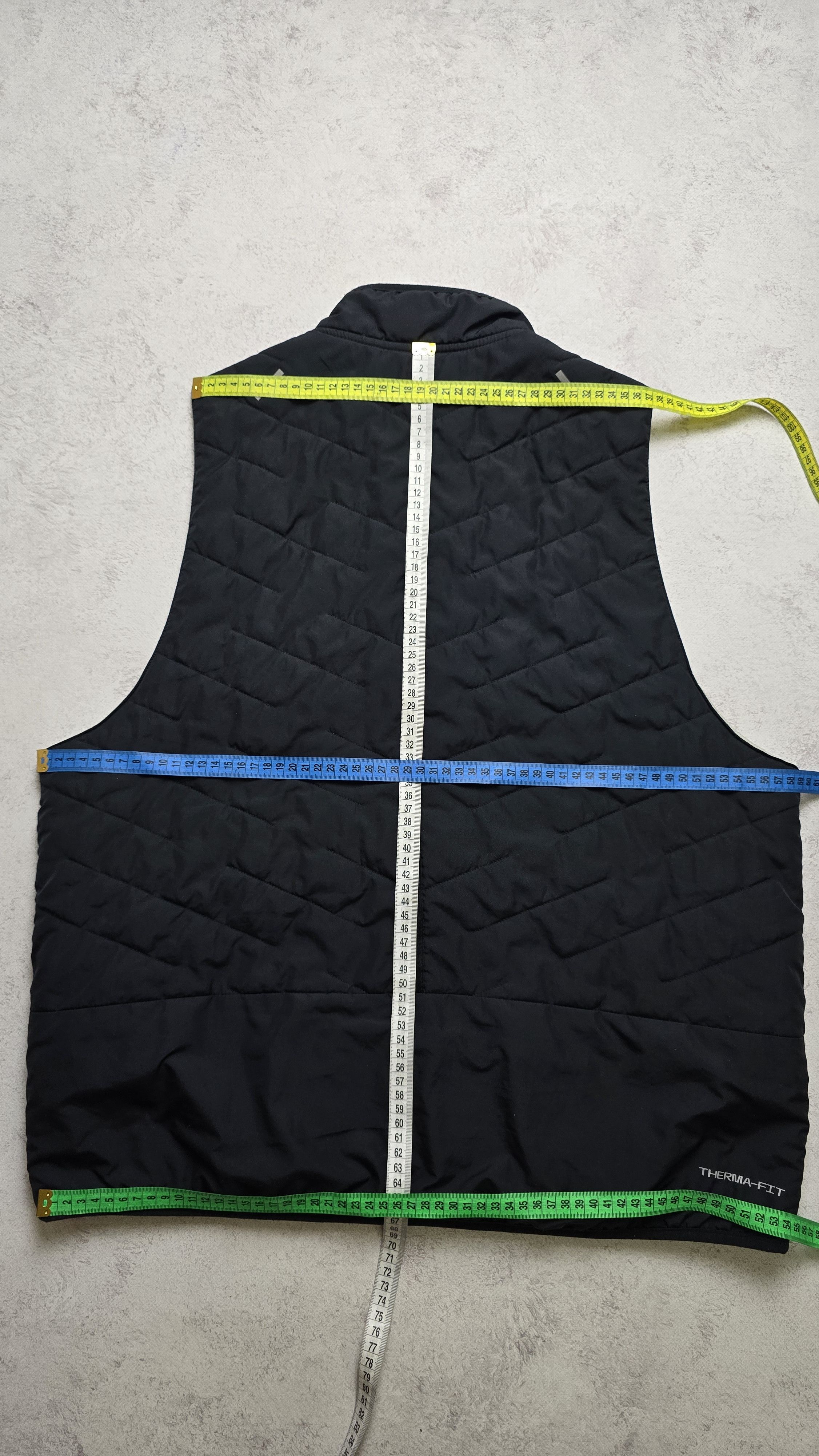 Nike Nike Therma-FIT Repel Running Vest Lightweight DD5647-010 Size US XL / EU 56 / 4 - 3 Thumbnail